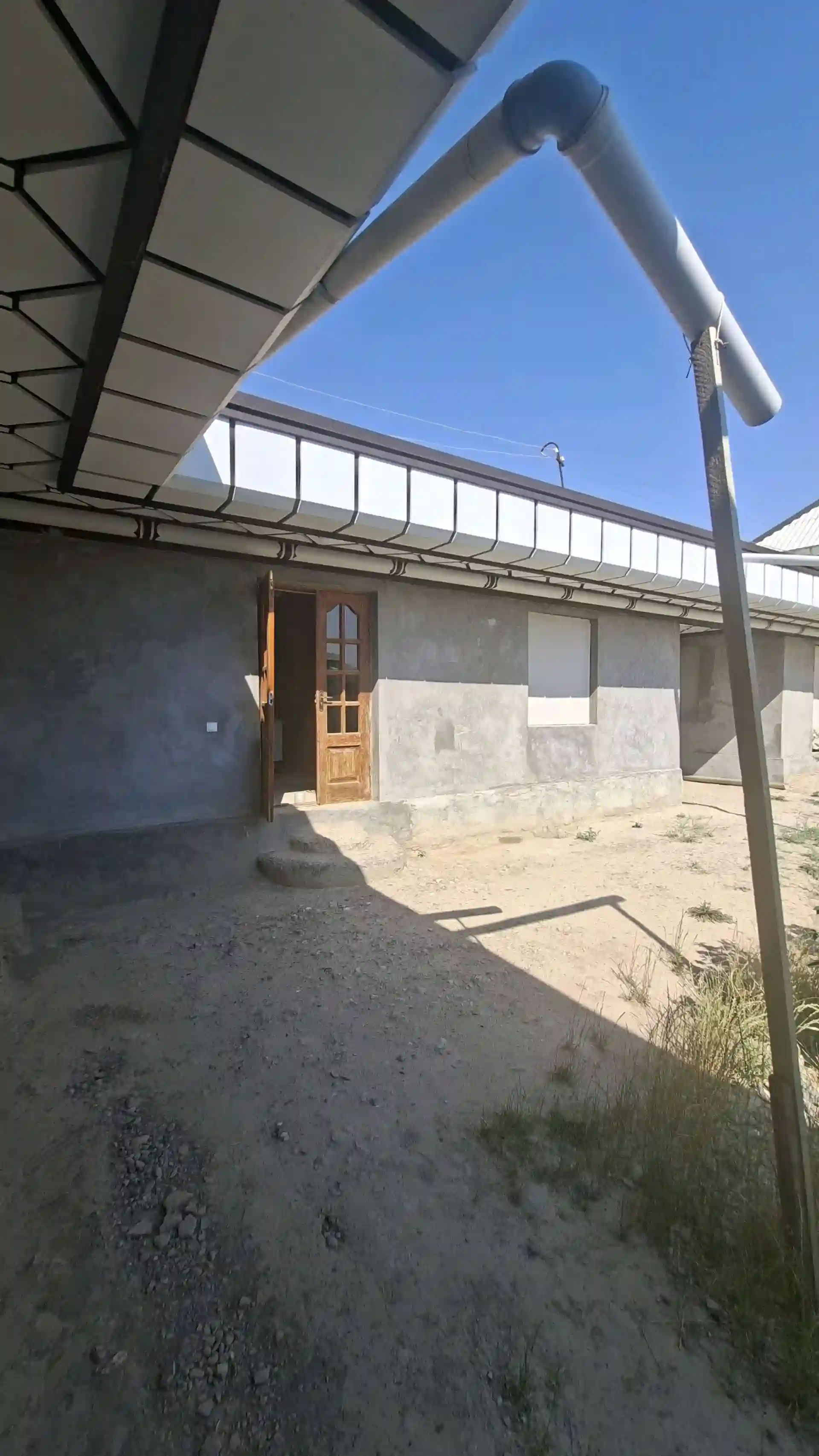 1 этажный, 10-комн. дом, 250 м², 6 соток, Ругунд