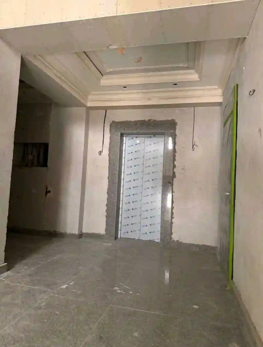 3-к квартира, 4 этаж, 101 м², Шёлкокомбинат (КОХИ РӮДАКӢ)