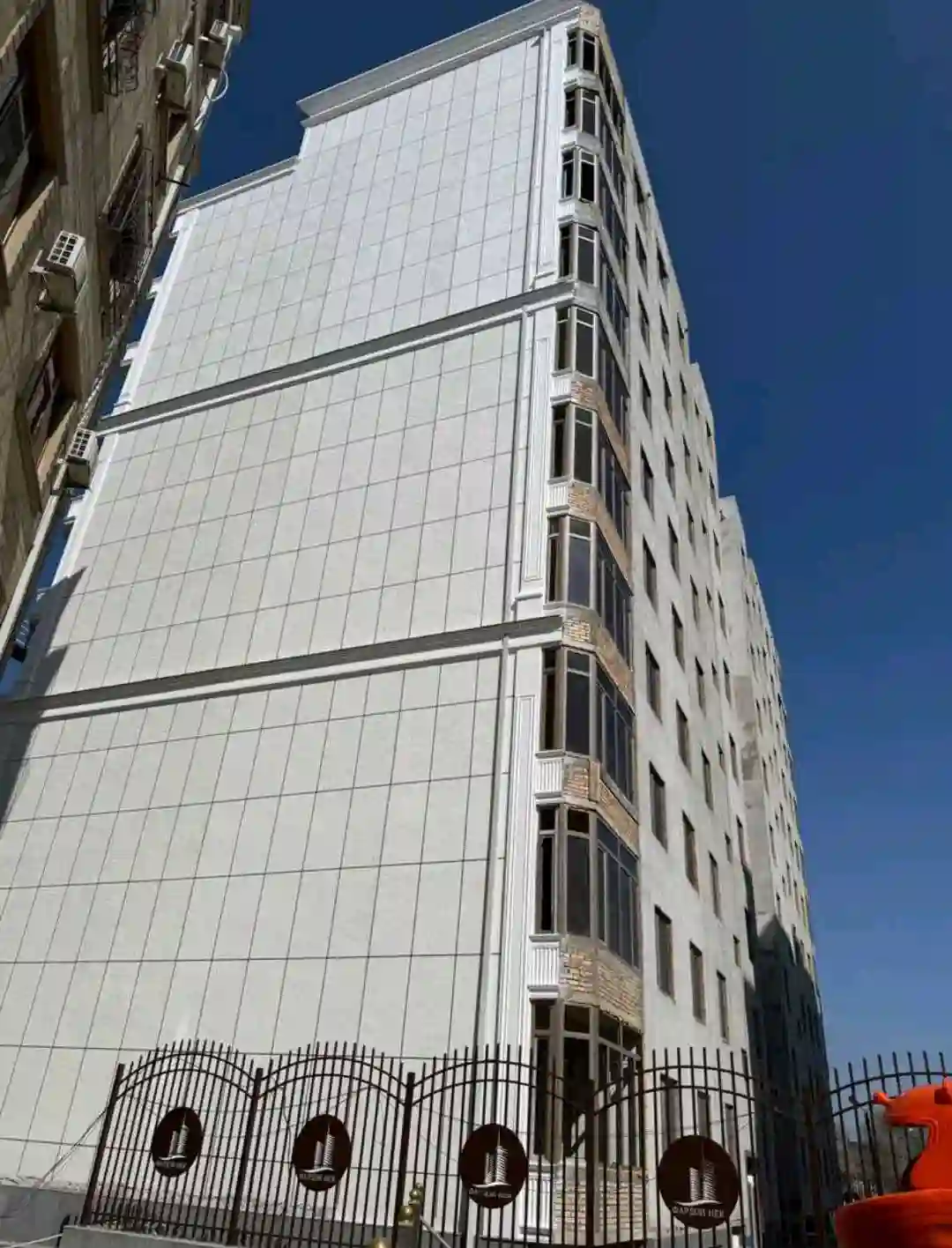 3-к квартира, 4 этаж, 101 м², Шёлкокомбинат (КОХИ РӮДАКӢ)
