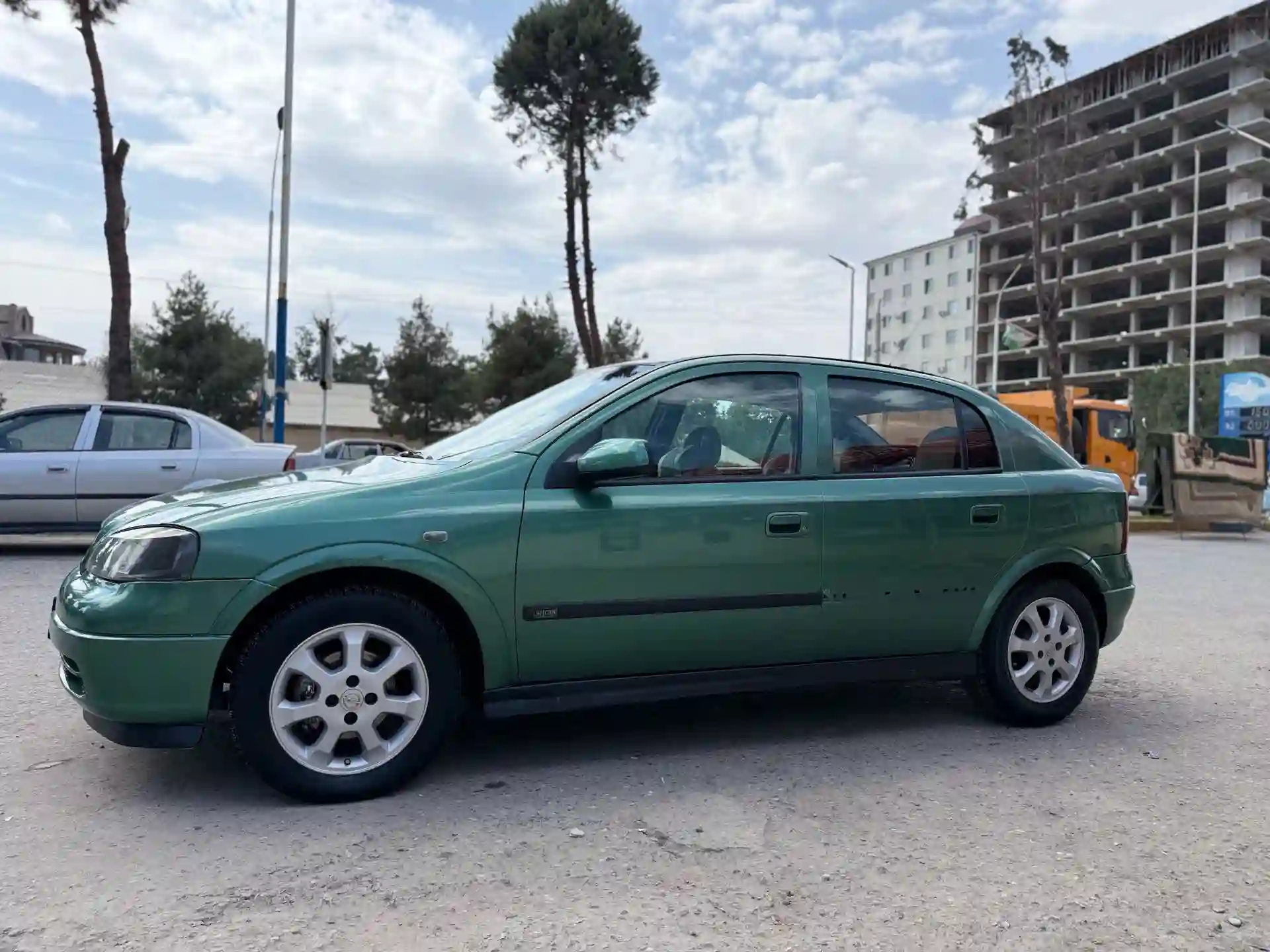 Opel Astra j 1999