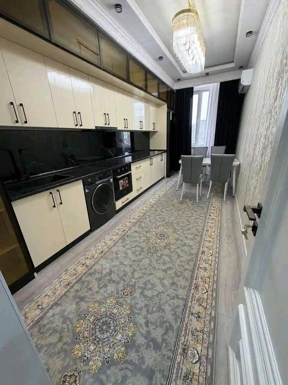 3-к квартира, 13 этаж, 105 м², И.Сомони