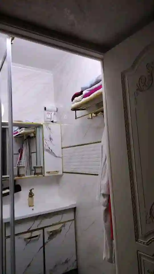 2-к квартира, 4 этаж, 76 м², Сино