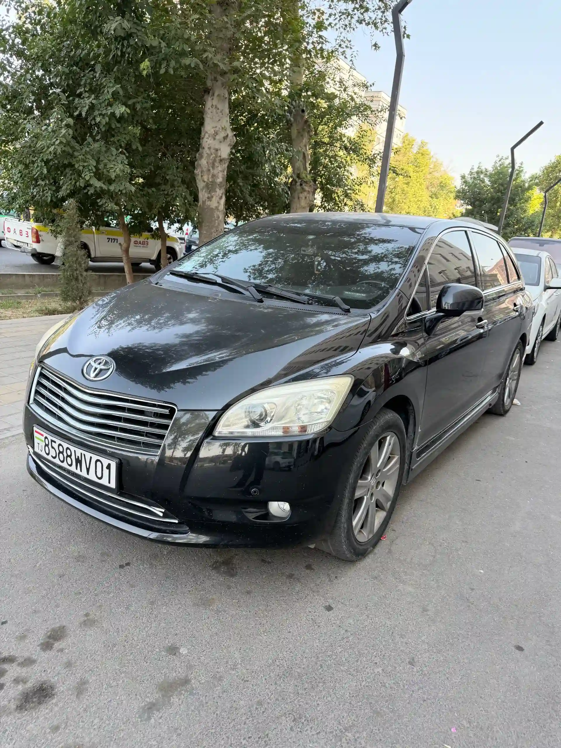 Toyota Mark x 2010