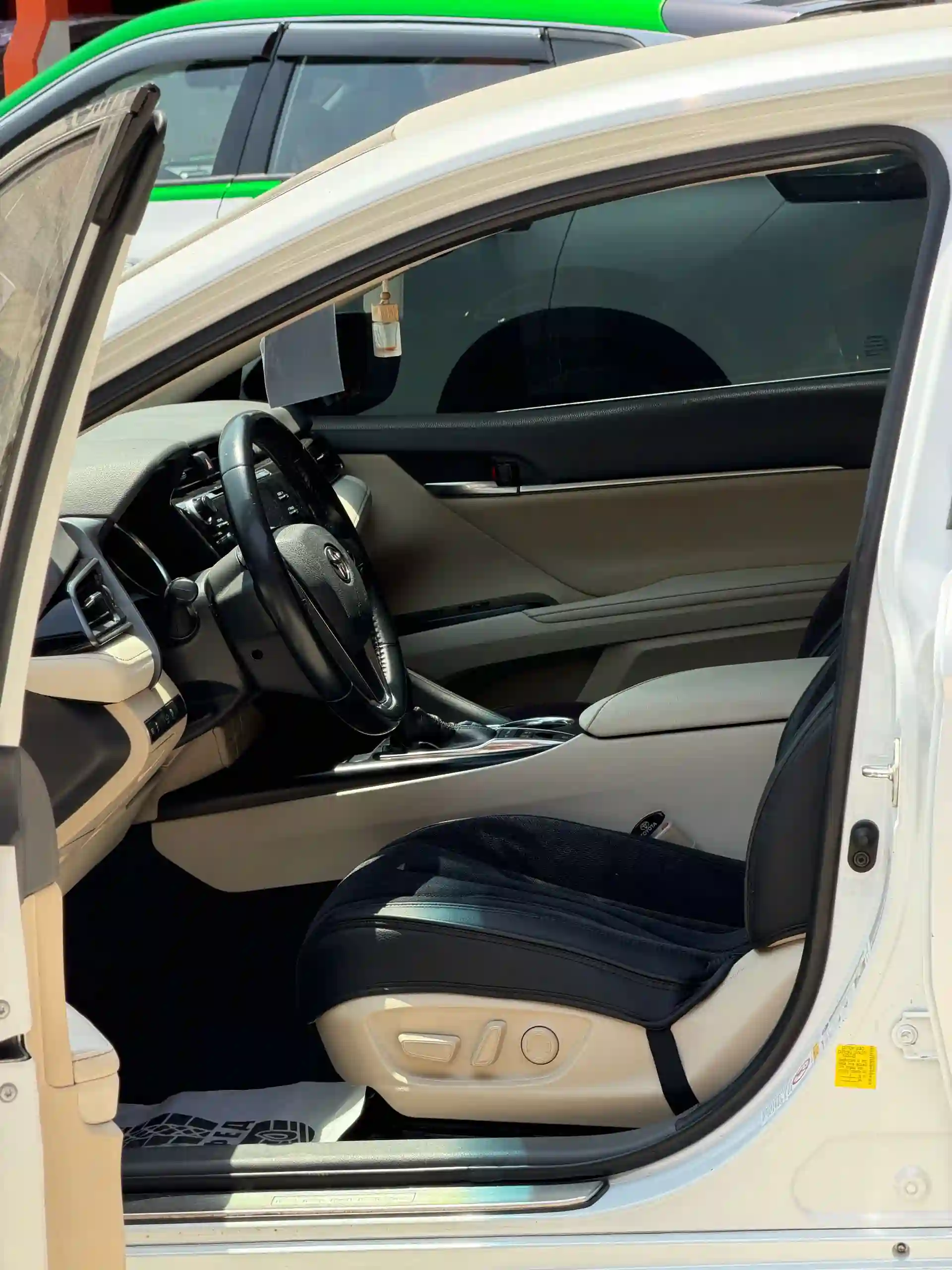 Toyota Camry 2019