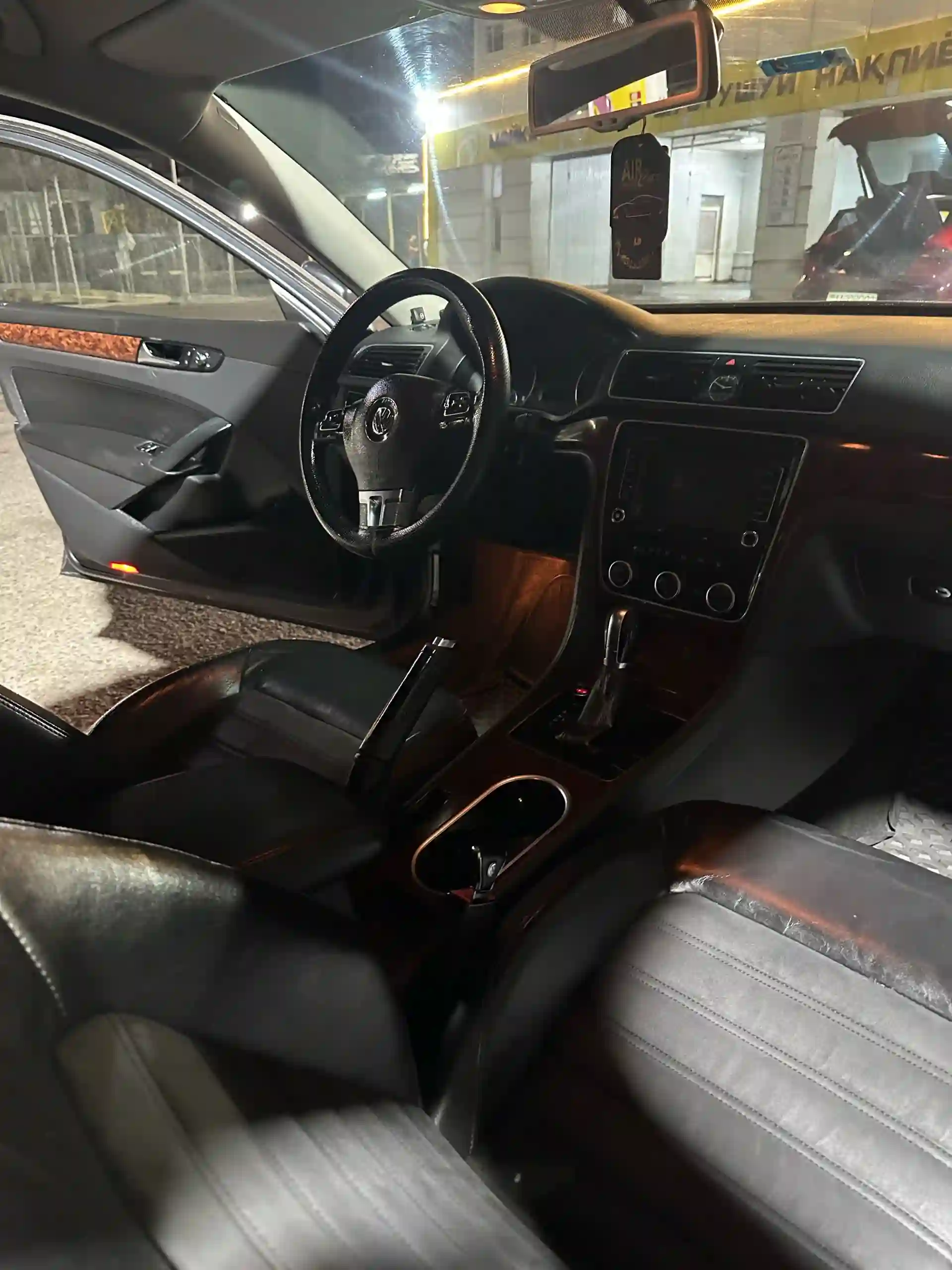 Volkswagen Passat 2013