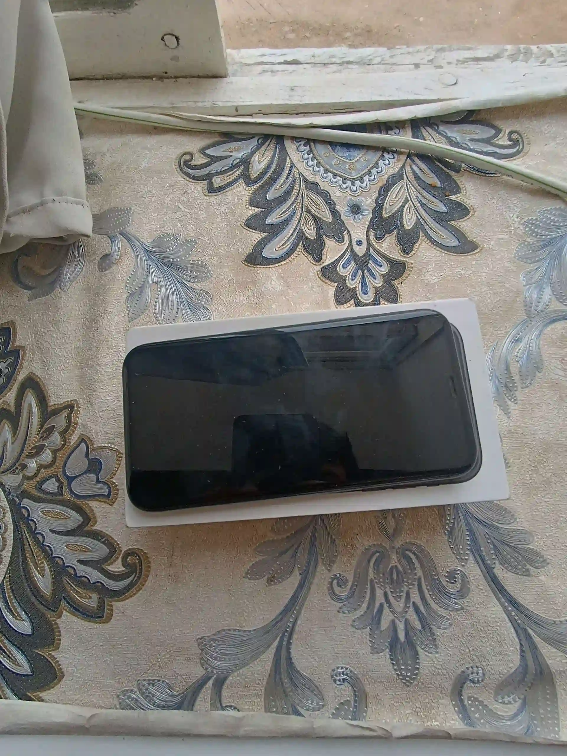 Apple IPhone 11 64 gb