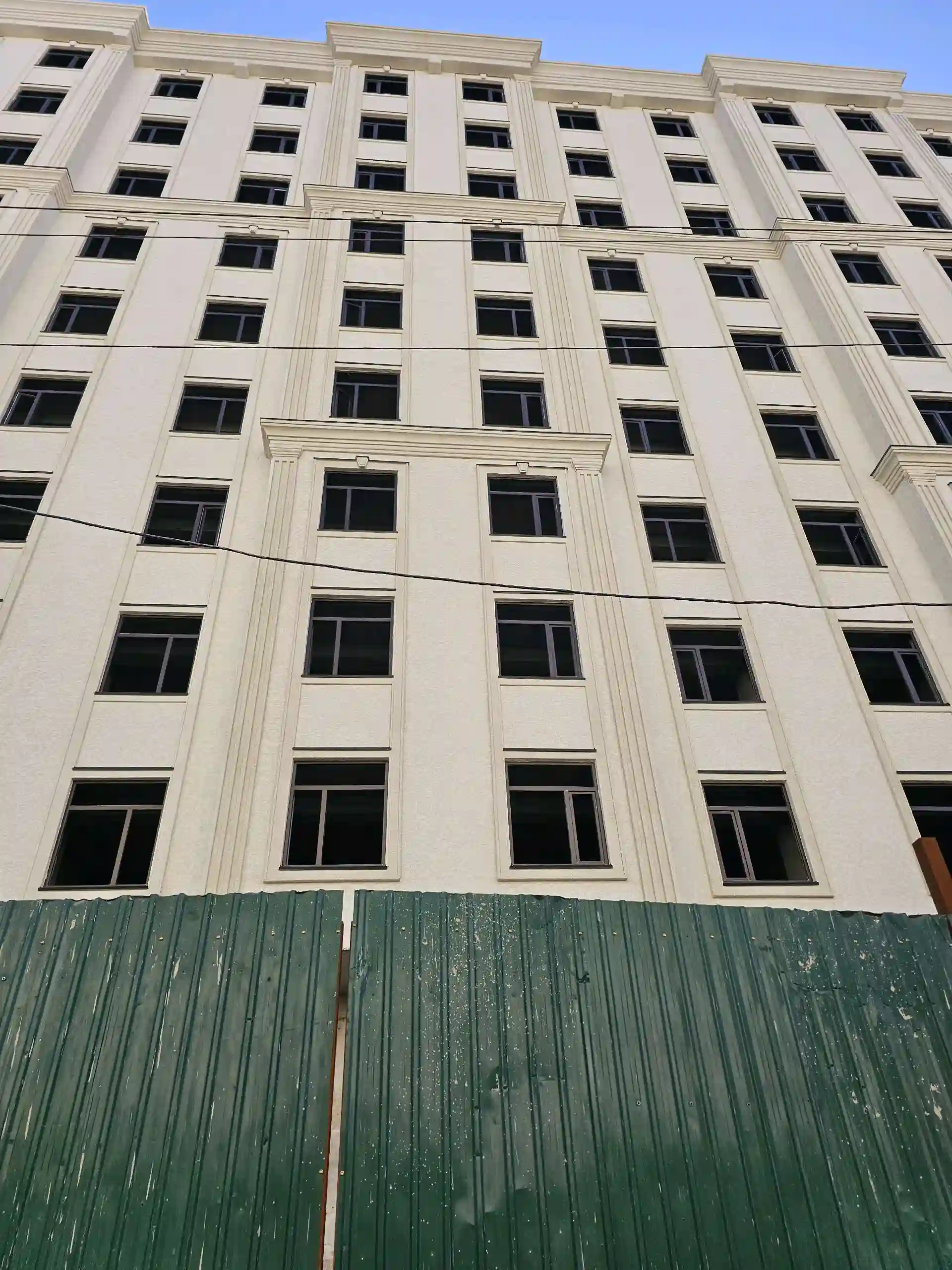 2-к квартира, 3 этаж, 50 м², вахдат