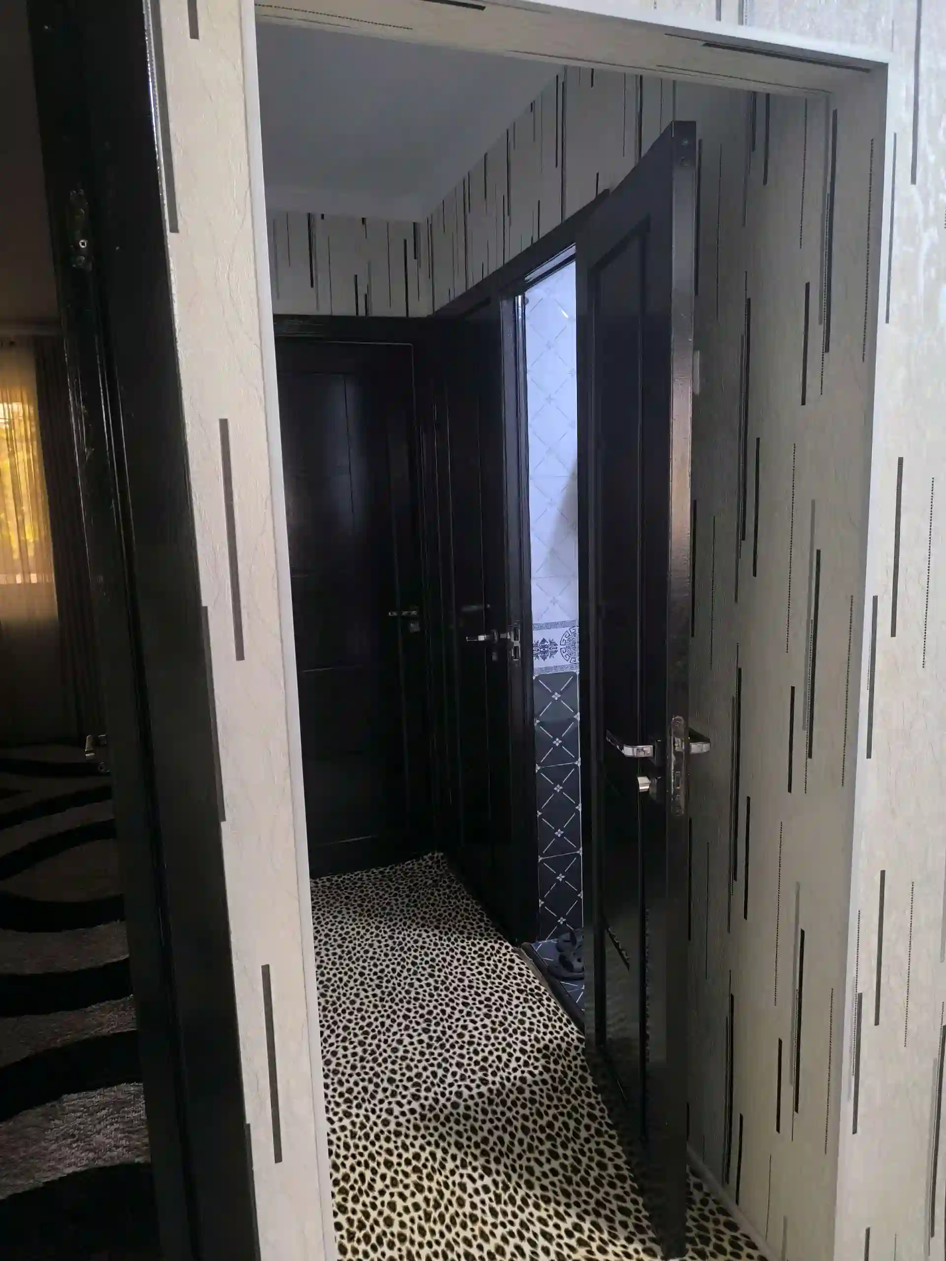 3-к квартира, 5 этаж, 54 м², Сино