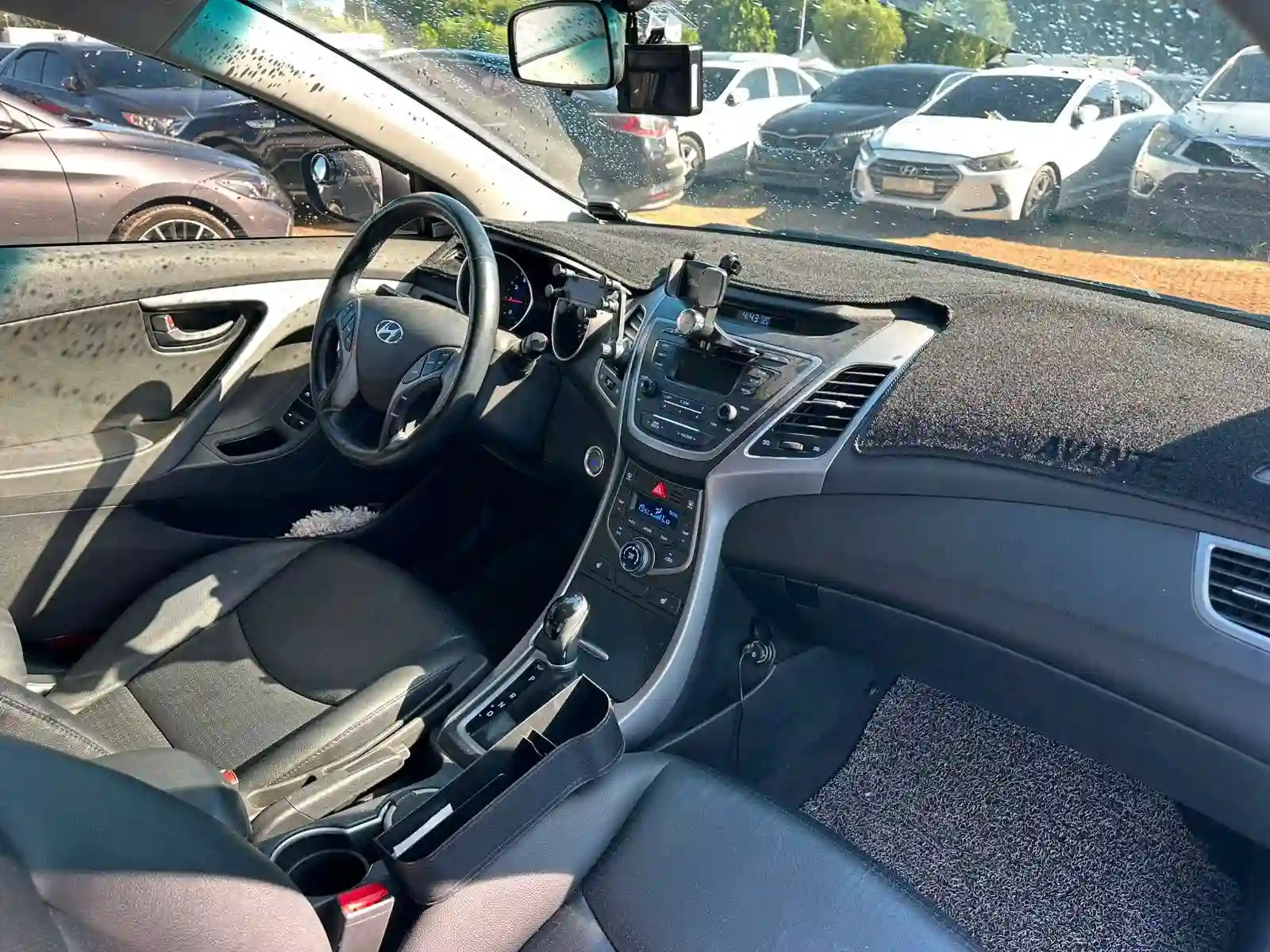 Hyundai Avante 2014