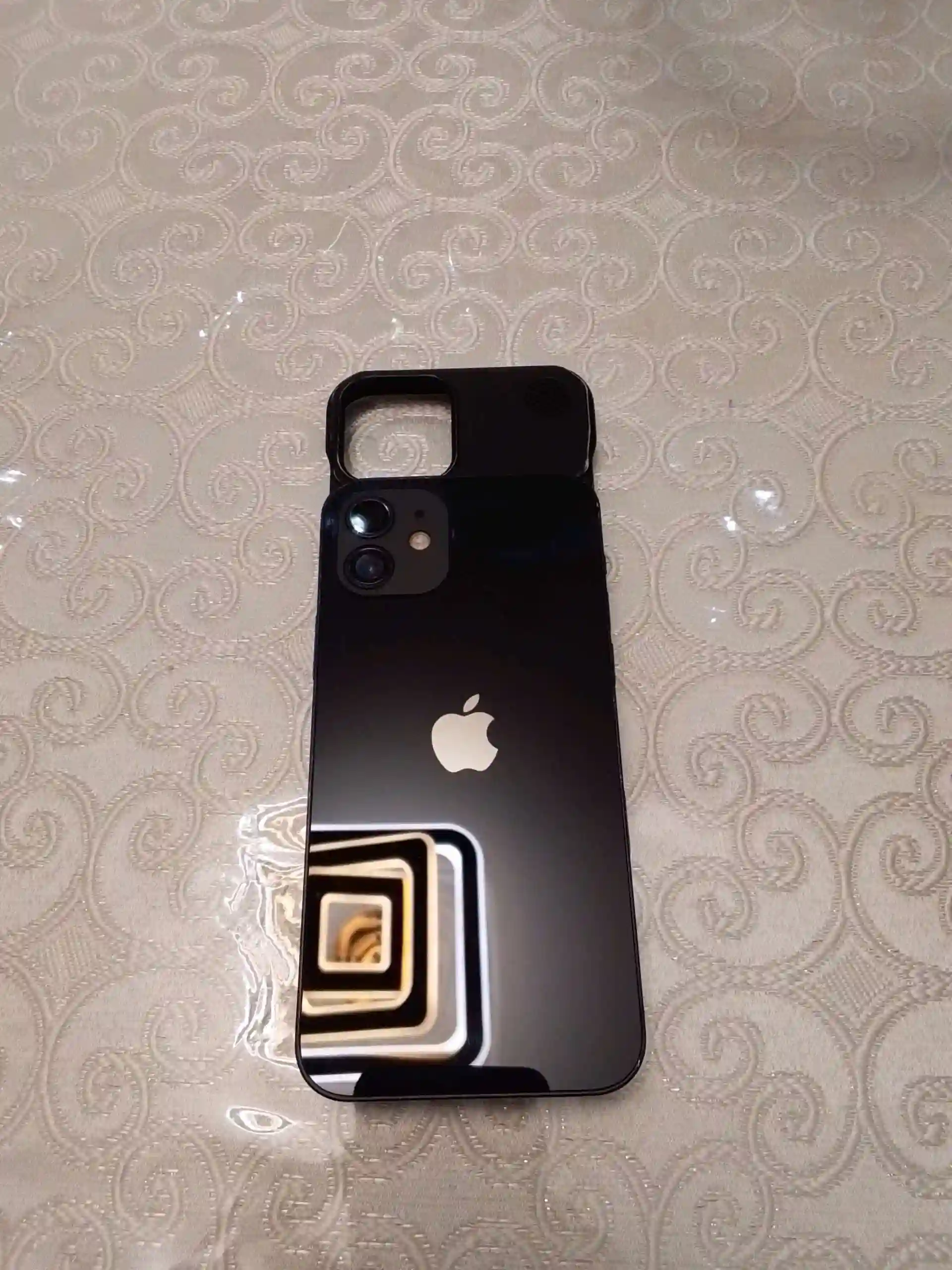 Apple12