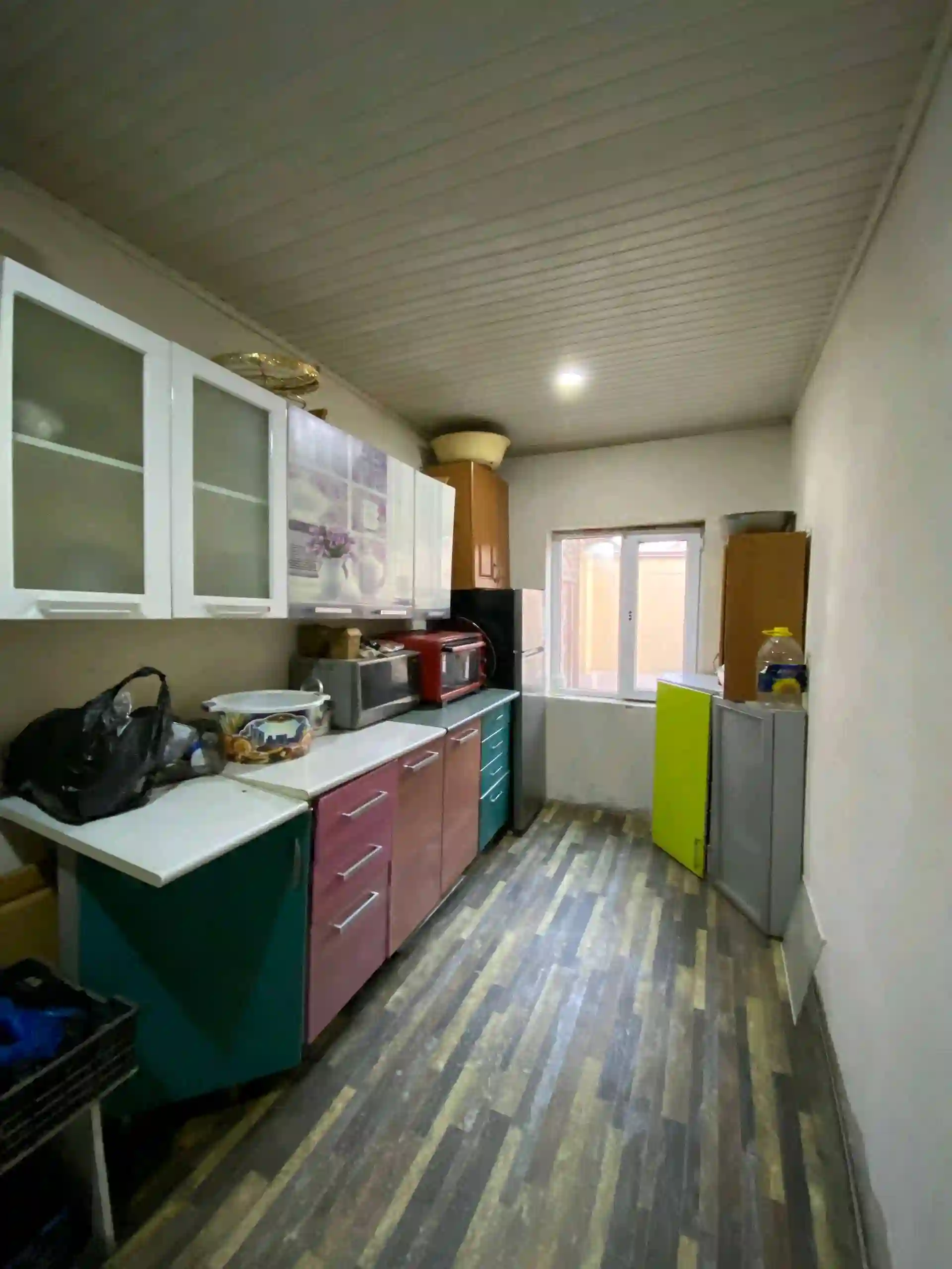 1 этажный, 4-комн. дом, 176 м², 2 соток, Фирдавси