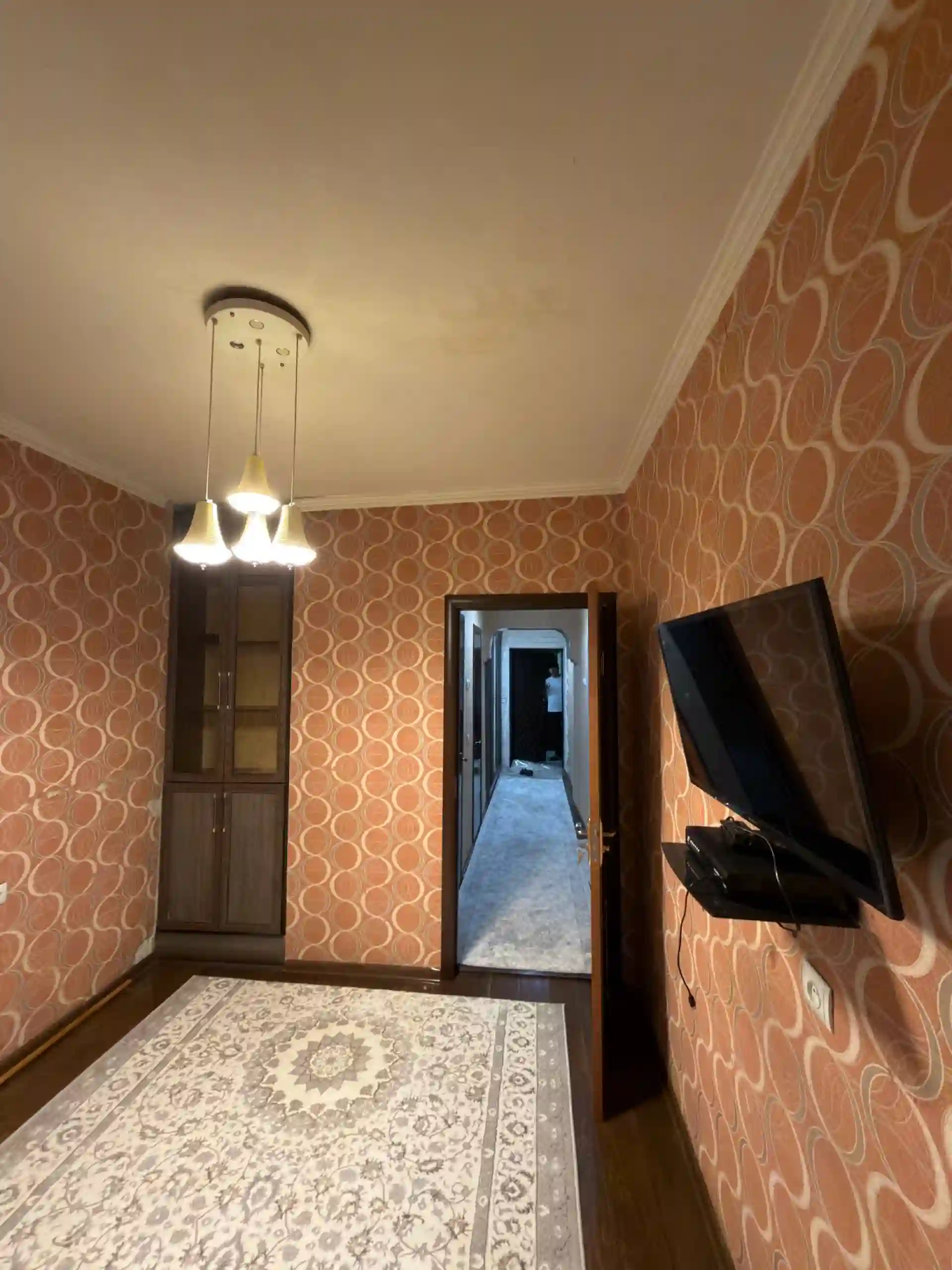 3-к квартира, 2 этаж, 65 м², айрапорт
