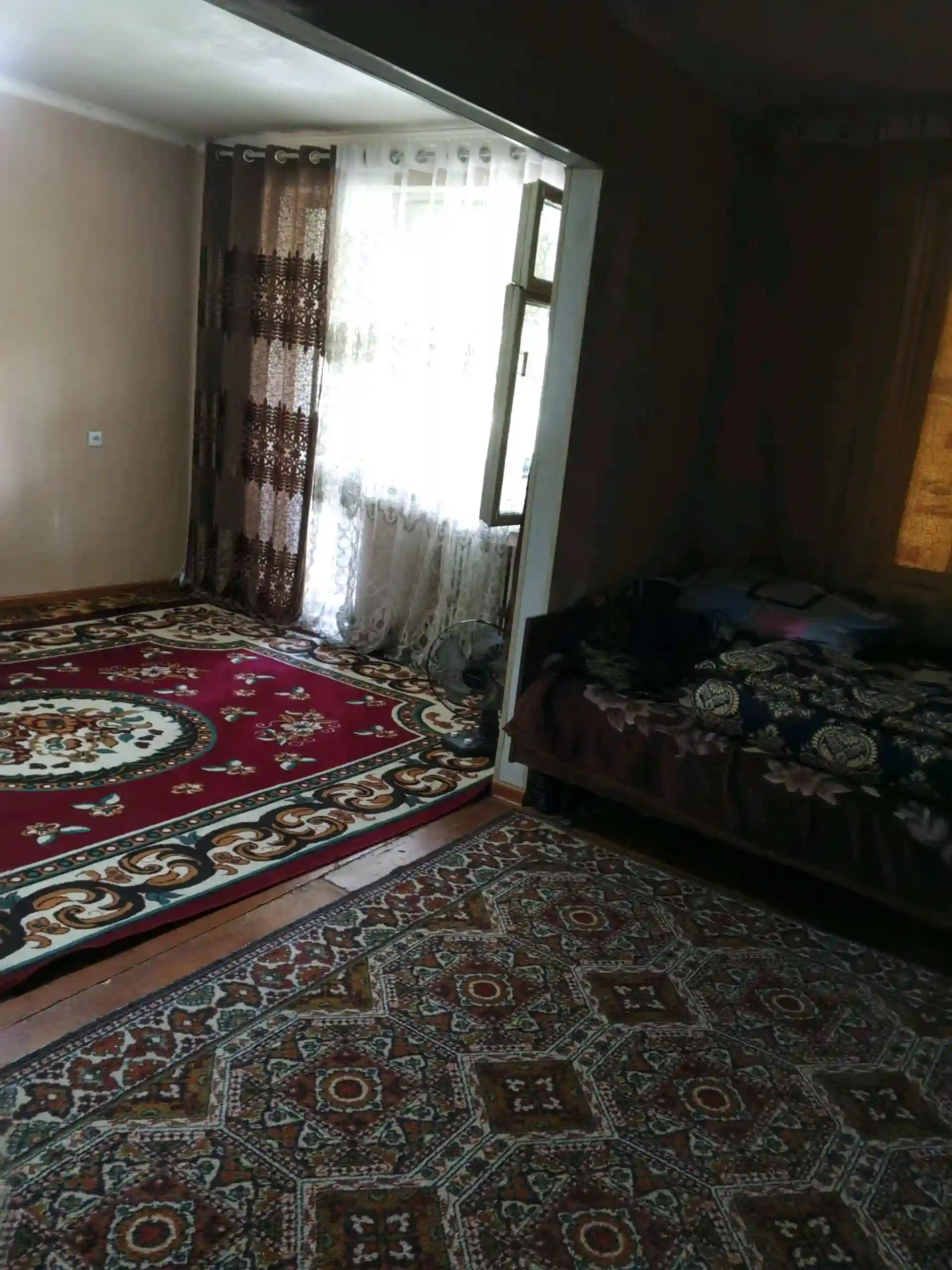 4-к квартира, 3 этаж, 61 м², Фирдавси
