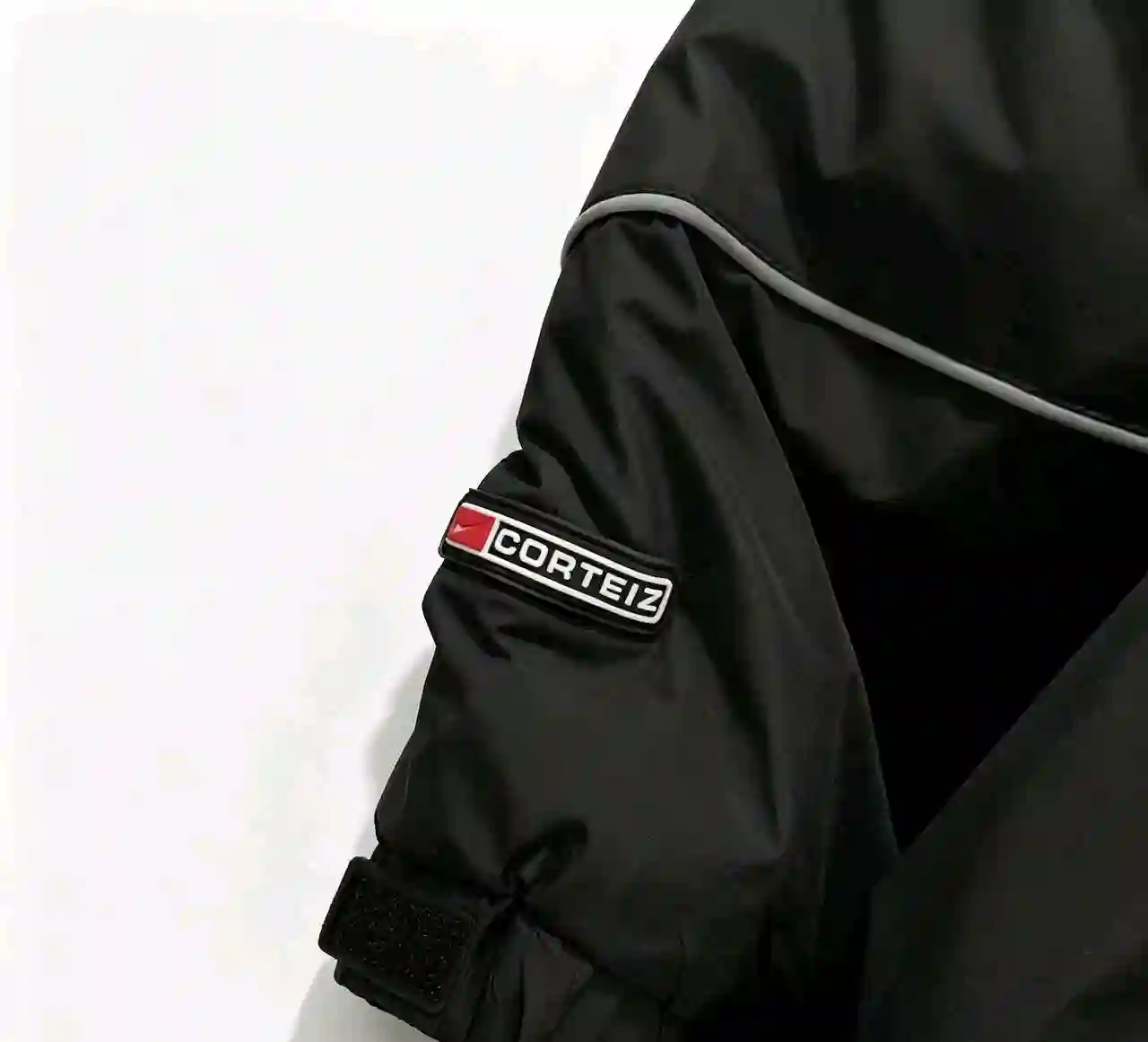 Куртка Nike ACG-Y2K черная 