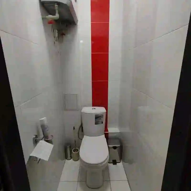 3-к квартира, 2 этаж, 80 м², И. Сомонӣ, бари Ботанический сад