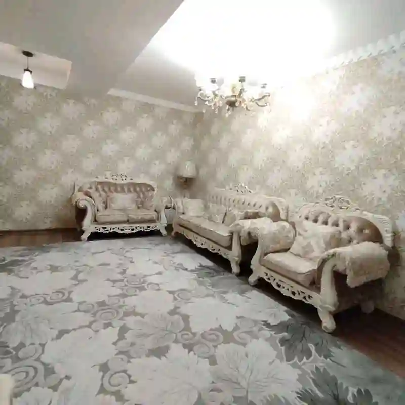 3-к квартира, 2 этаж, 80 м², И. Сомонӣ, бари Ботанический сад
