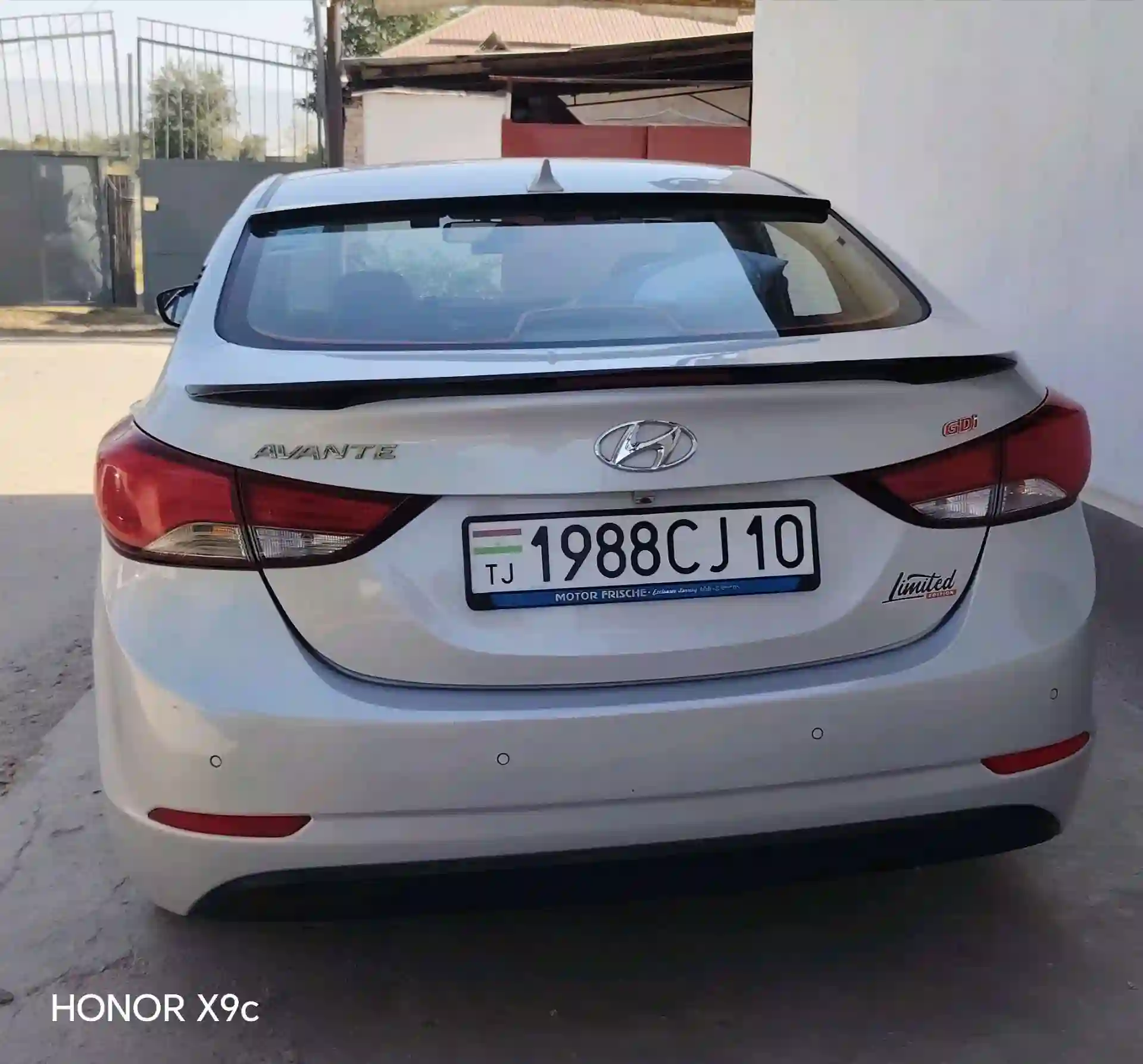 Hyundai Avante 2014