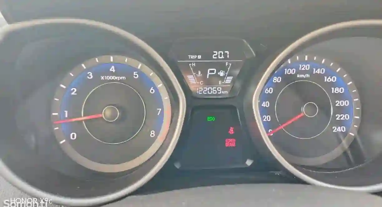 Hyundai Avante 2014