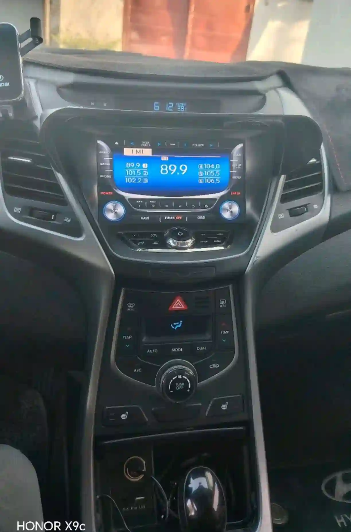 Hyundai Avante 2014