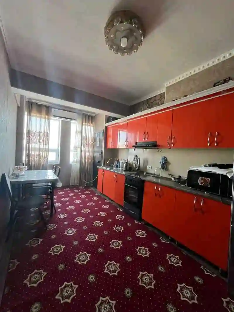 2-к квартира, 11 этаж, 66 м², Цирк