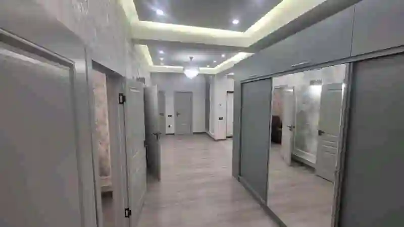3-к квартира, 7 этаж, 103 м², И. Сомонӣ, Кохи Борбад