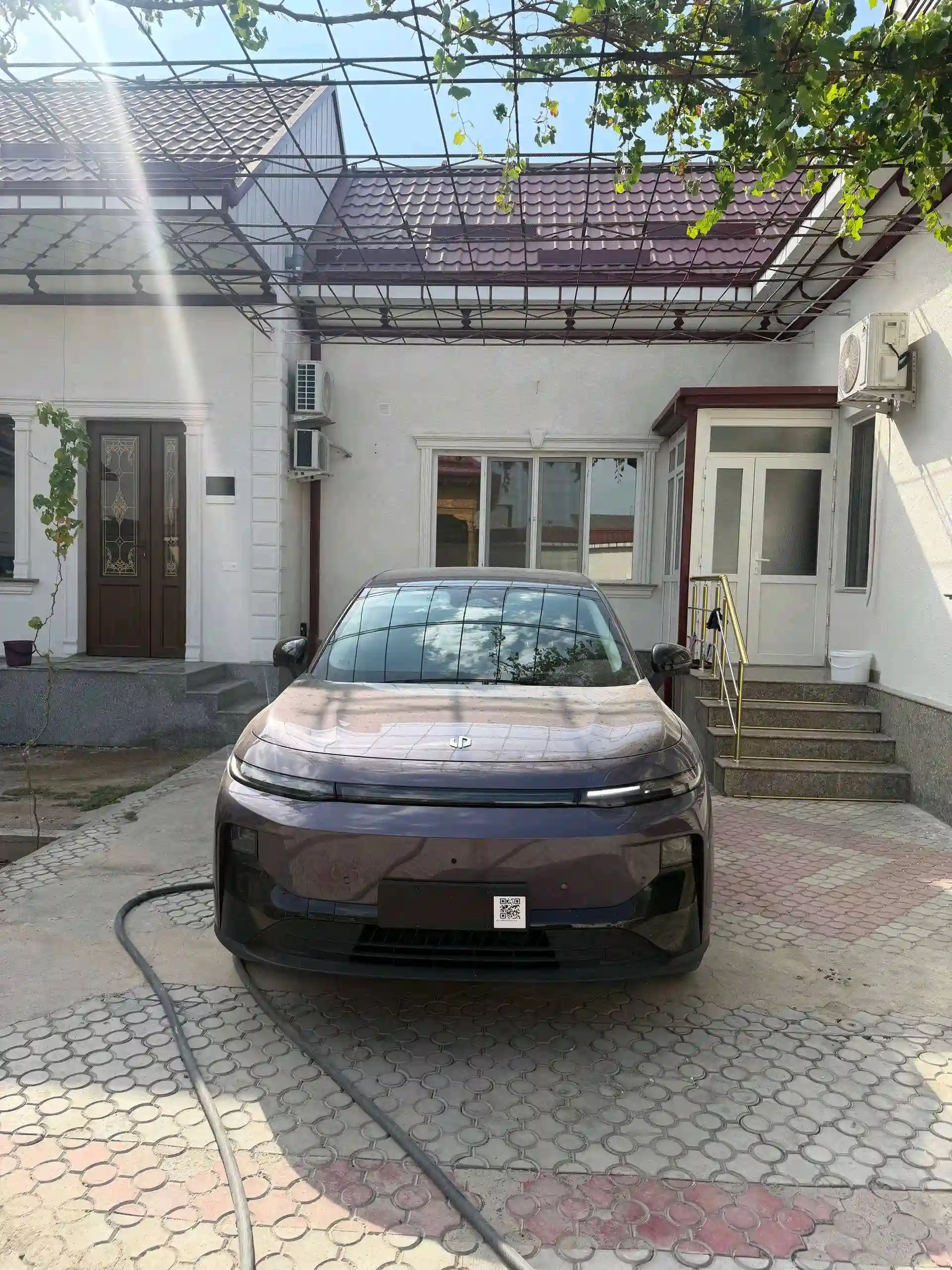 Leapmotor B10