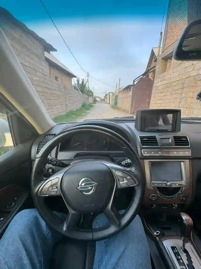 Shuanghuan Sceo 2016