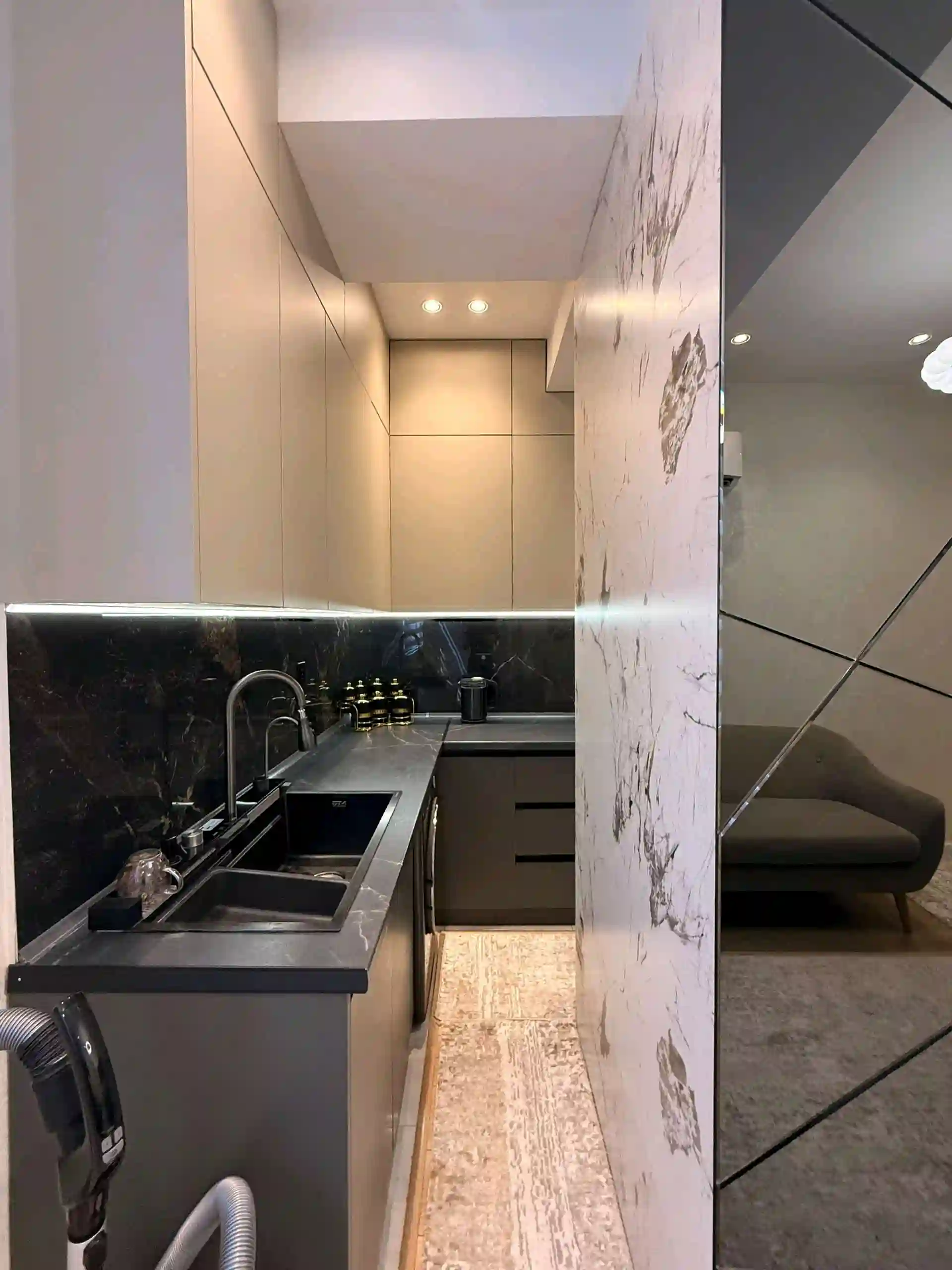 3-к квартира, 9 этаж, 101 м², Шохмансур