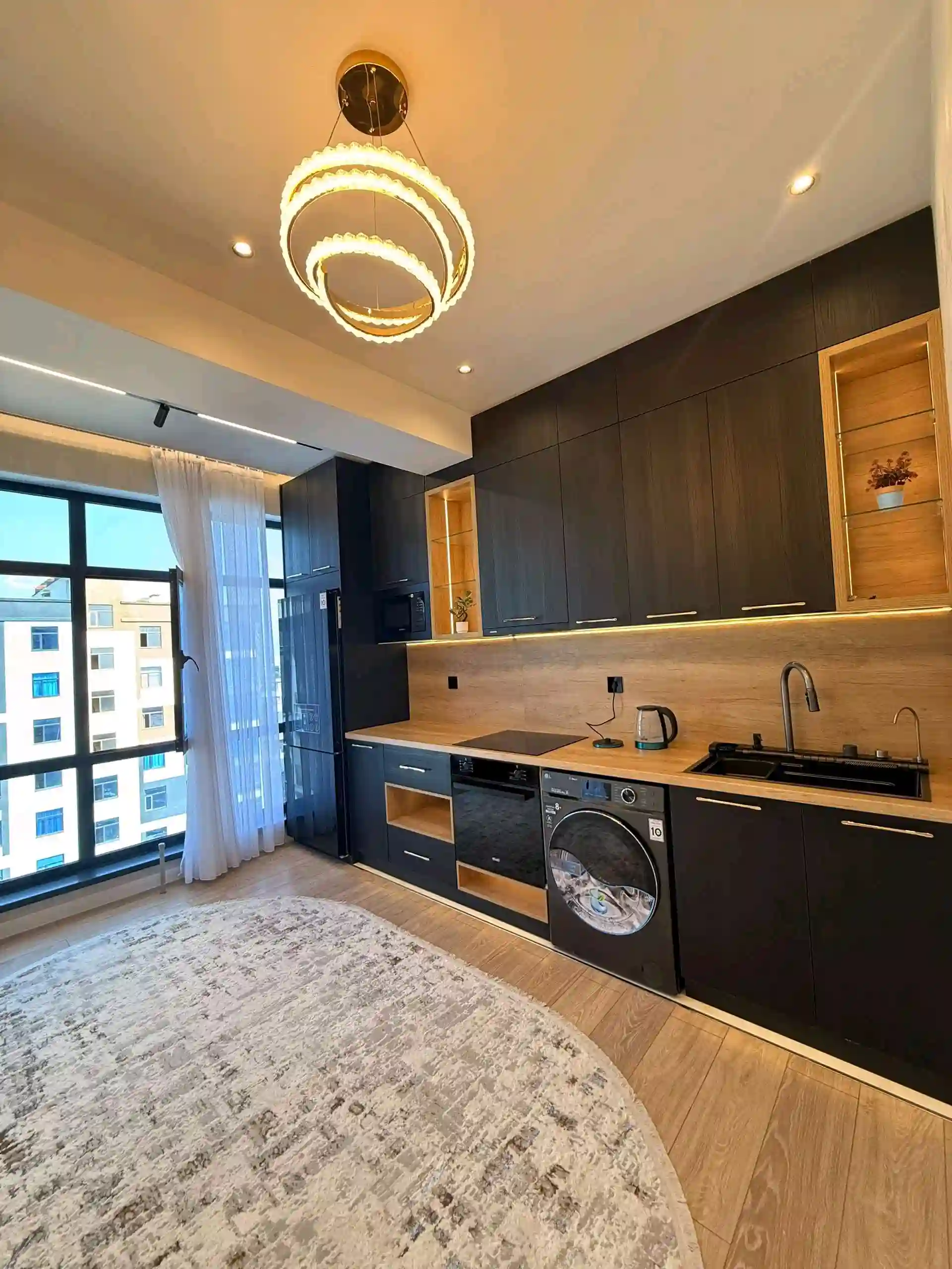 3-к квартира, 8 этаж, 91 м², 33-й Микрорайон