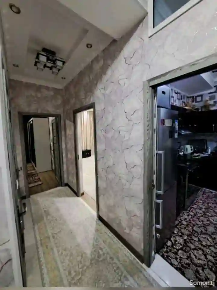 2-к квартира, 11 этаж, 54 м², Садриддин Айни 64/4колцовой 3-юм база
