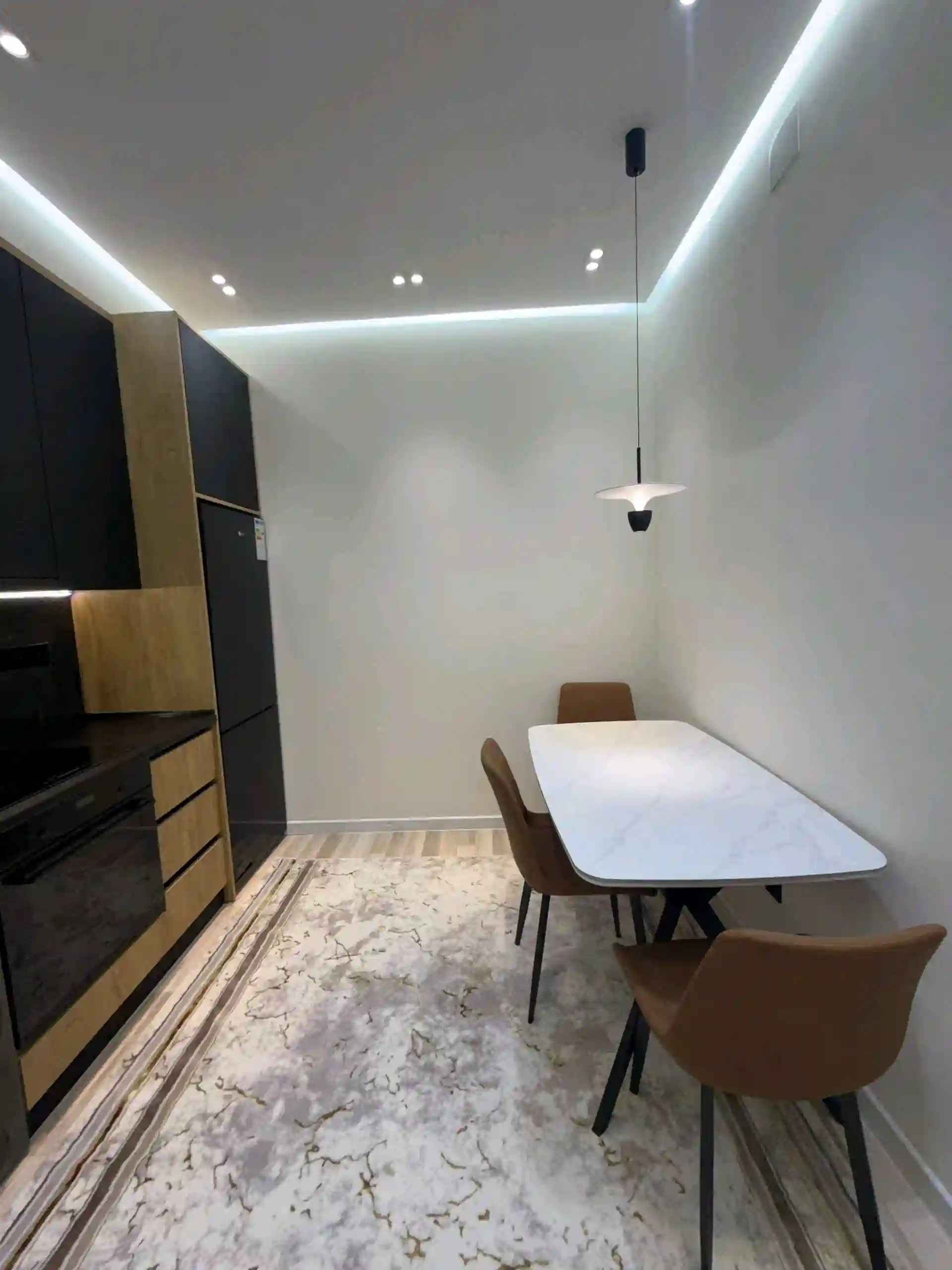 3-к квартира, 15 этаж, 83 м², фирдавси 46 мкр
