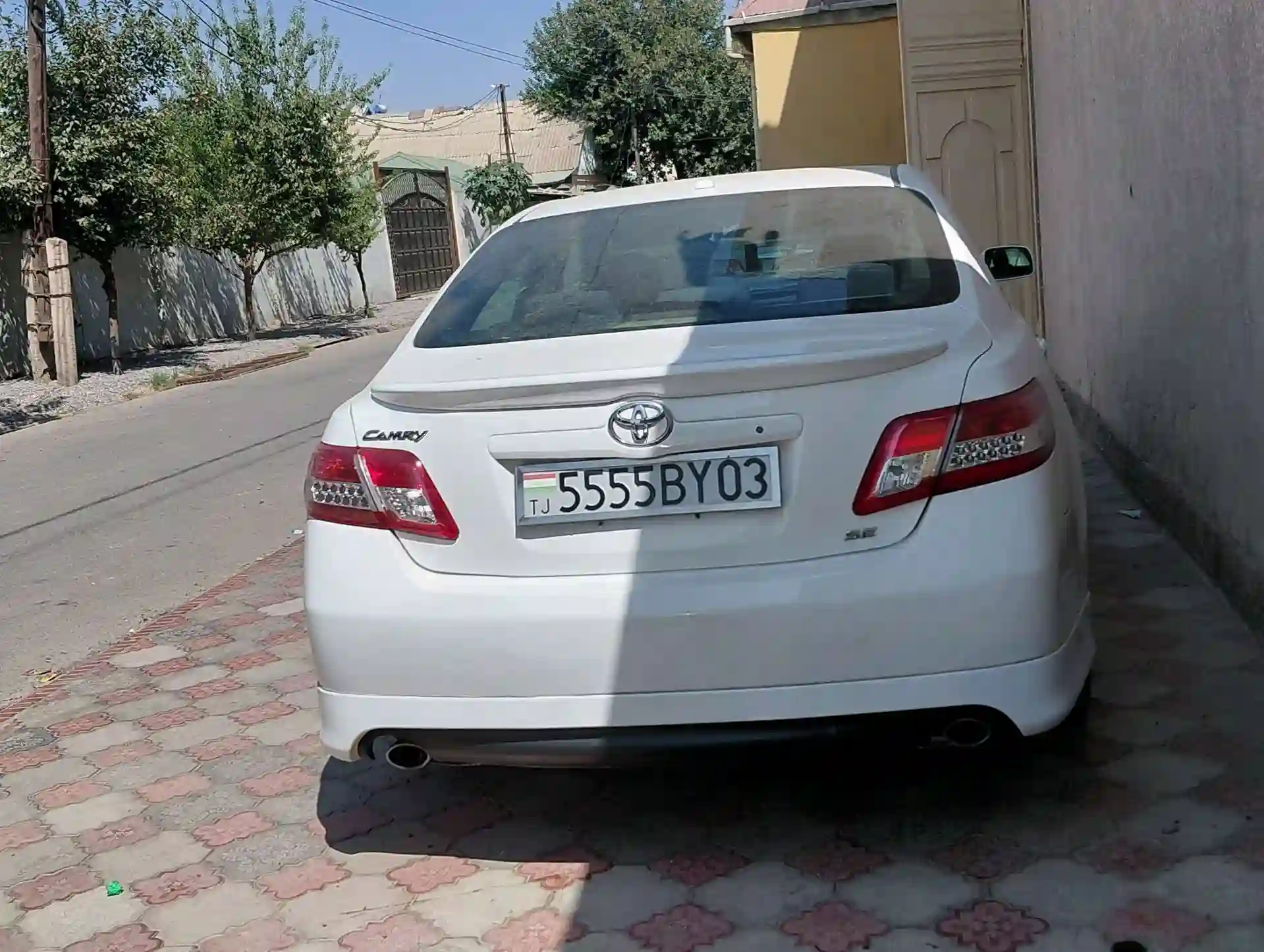 Toyota Camry 2010