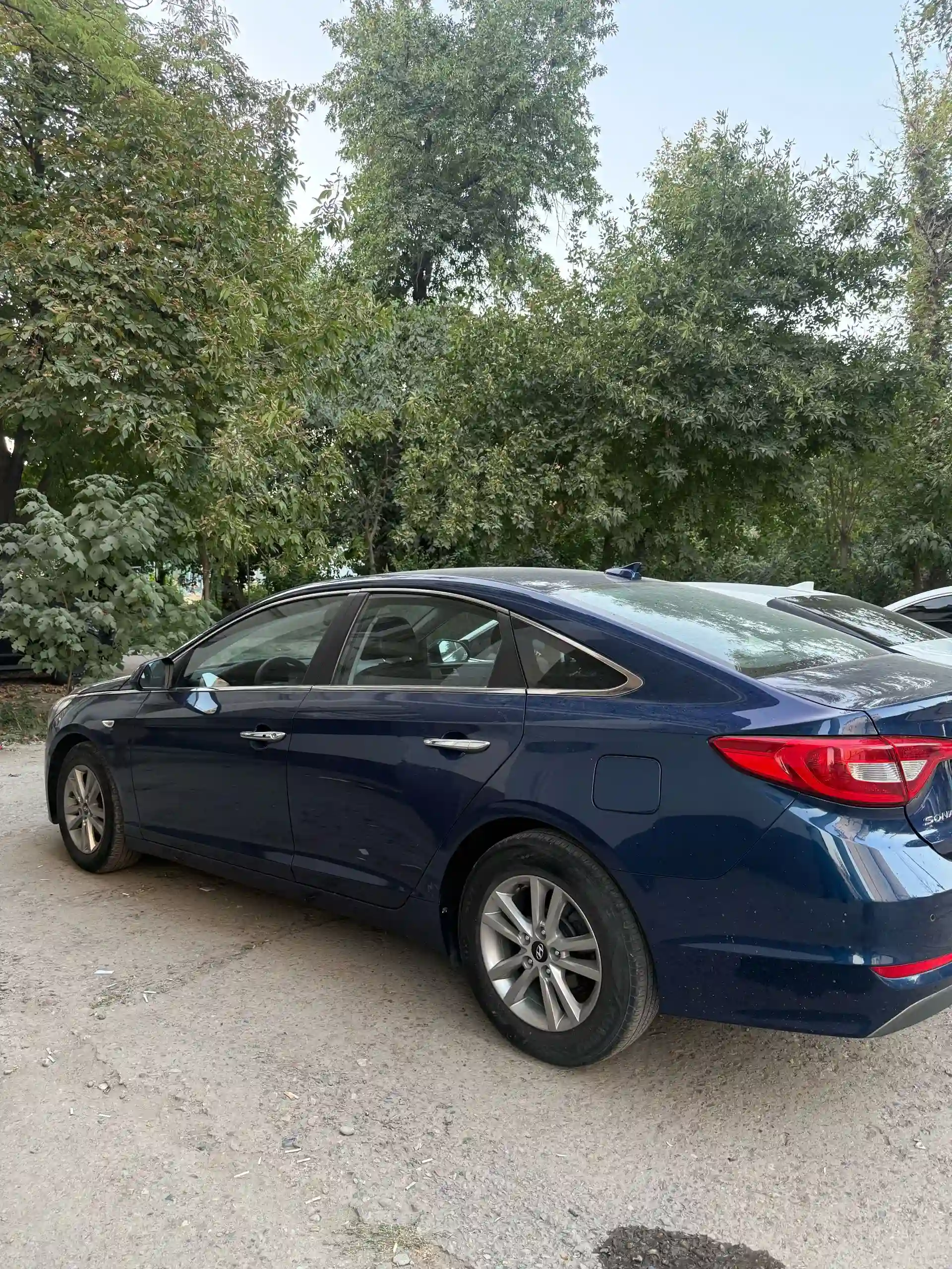 Hyundai Sonata LF