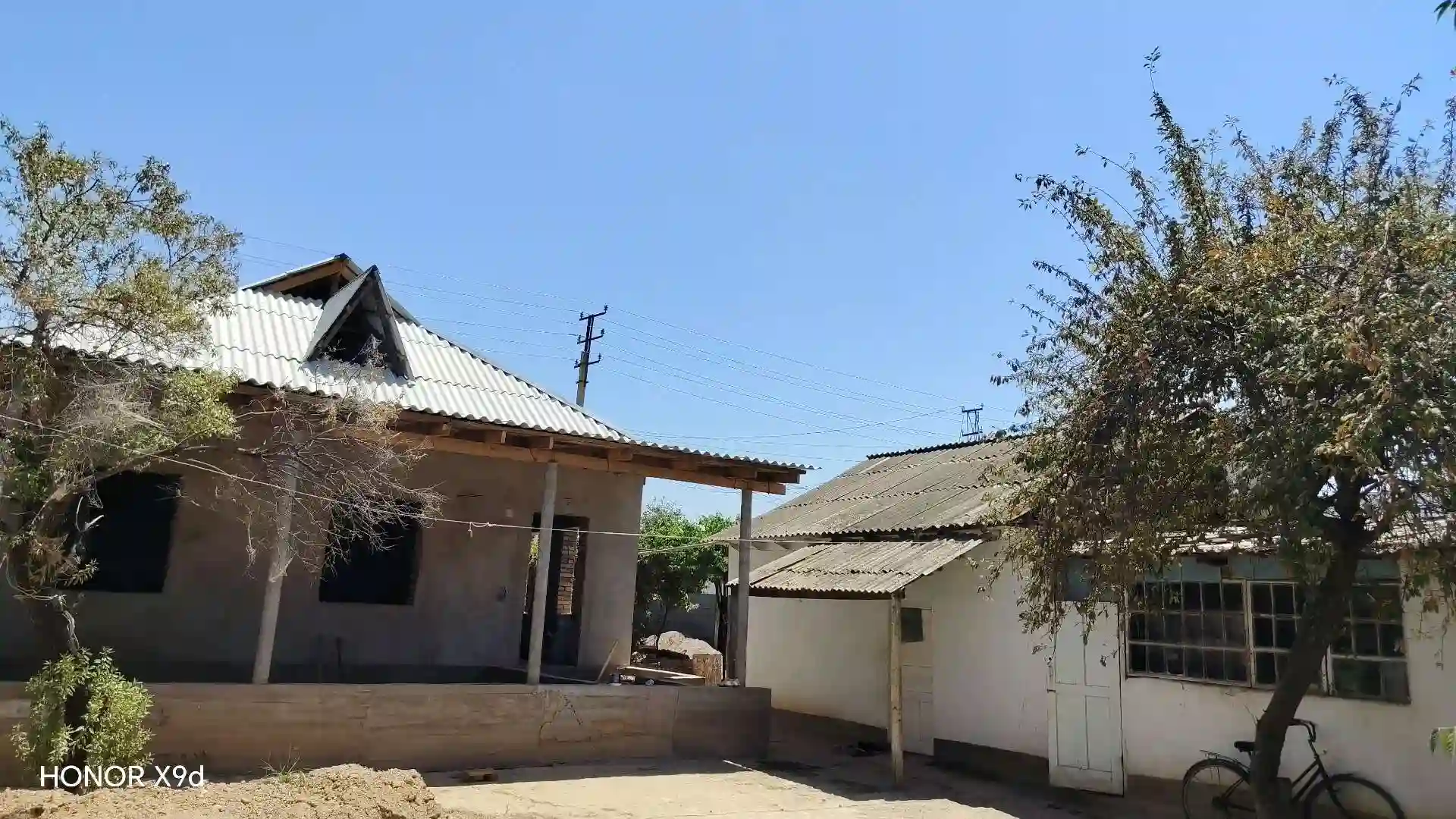 1 этажный, 6-комн. дом, 120 м², 6 соток, Вахш