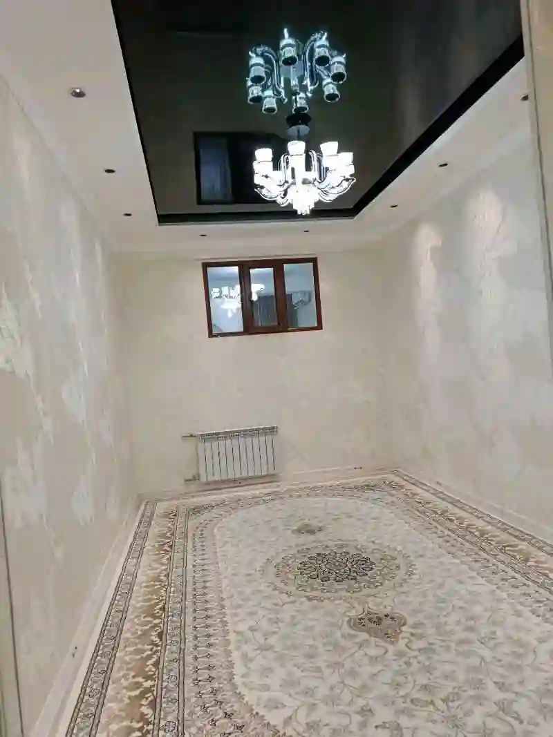 3-к квартира, 4 этаж, 75 м², Шоҳмансур, Айнӣ 64/2
