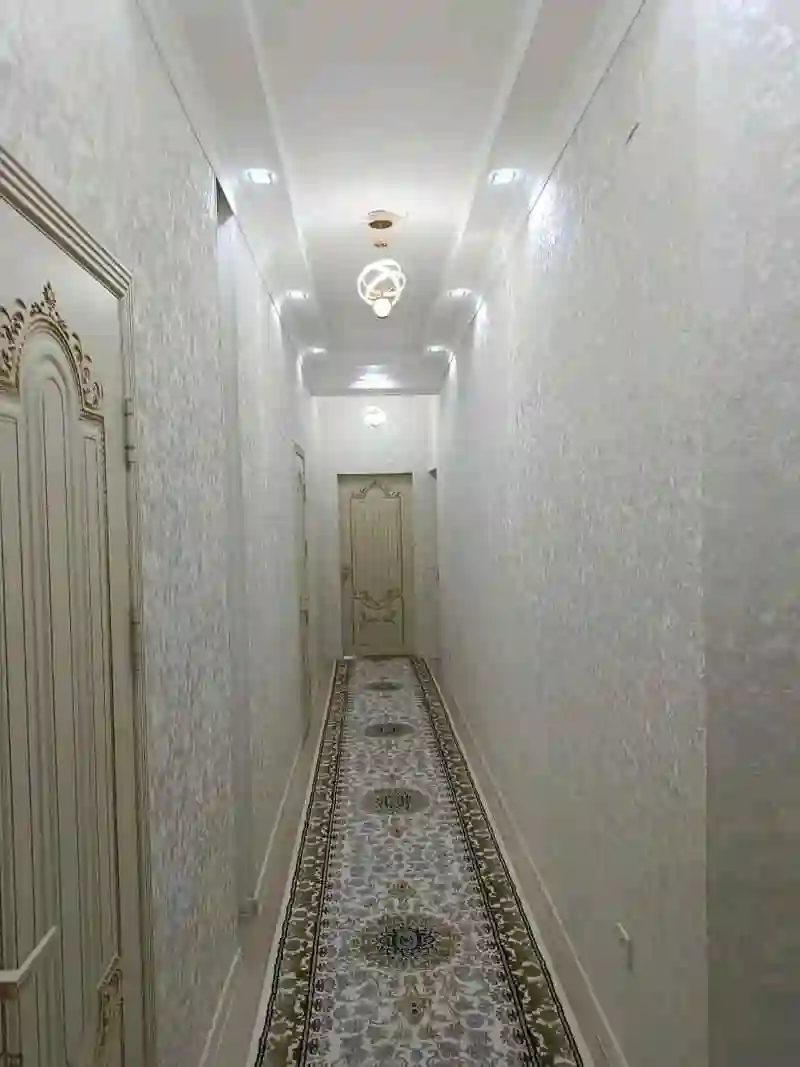 3-к квартира, 4 этаж, 75 м², Шоҳмансур, Айнӣ 64/2