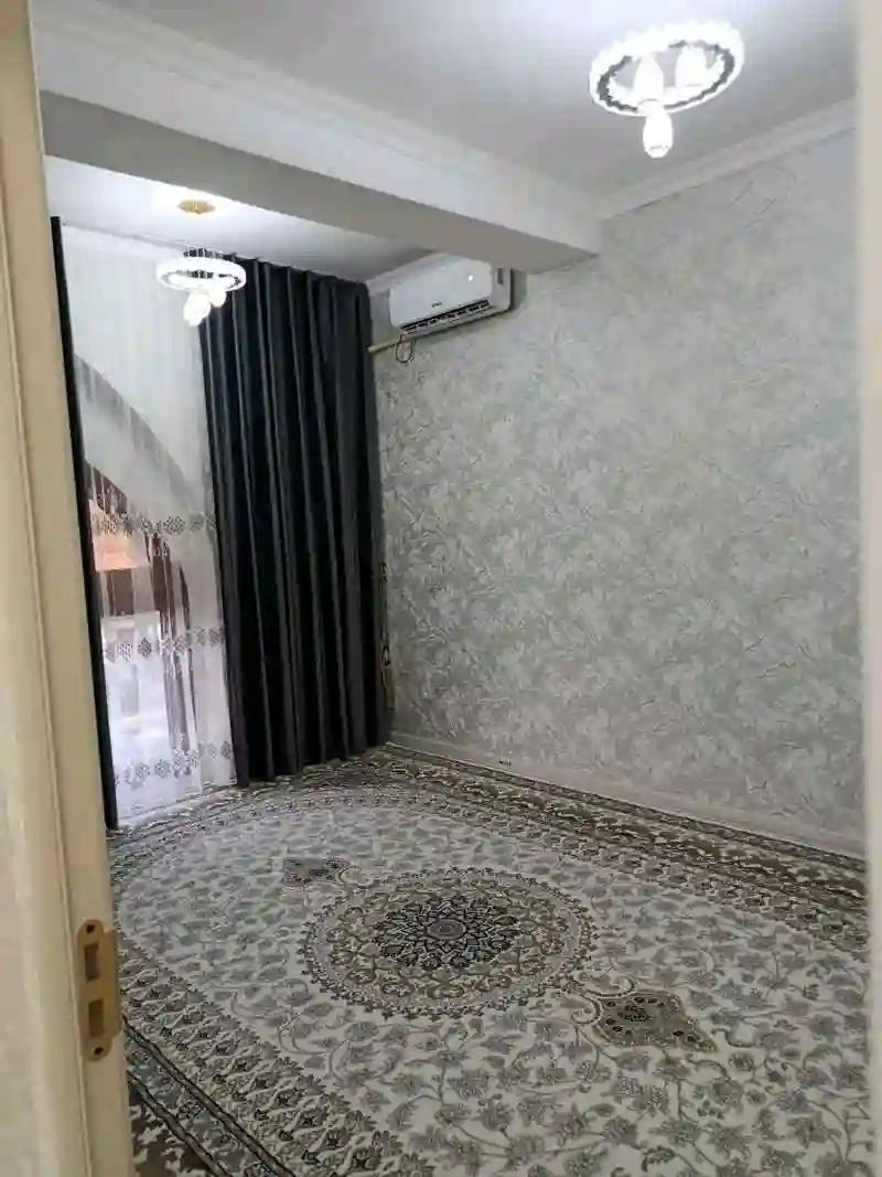3-к квартира, 4 этаж, 75 м², Шоҳмансур, Айнӣ 64/2