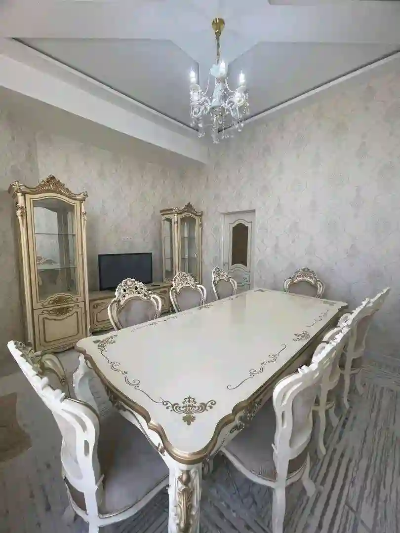 3-к квартира, 17 этаж, 262 м², Фирдвси
