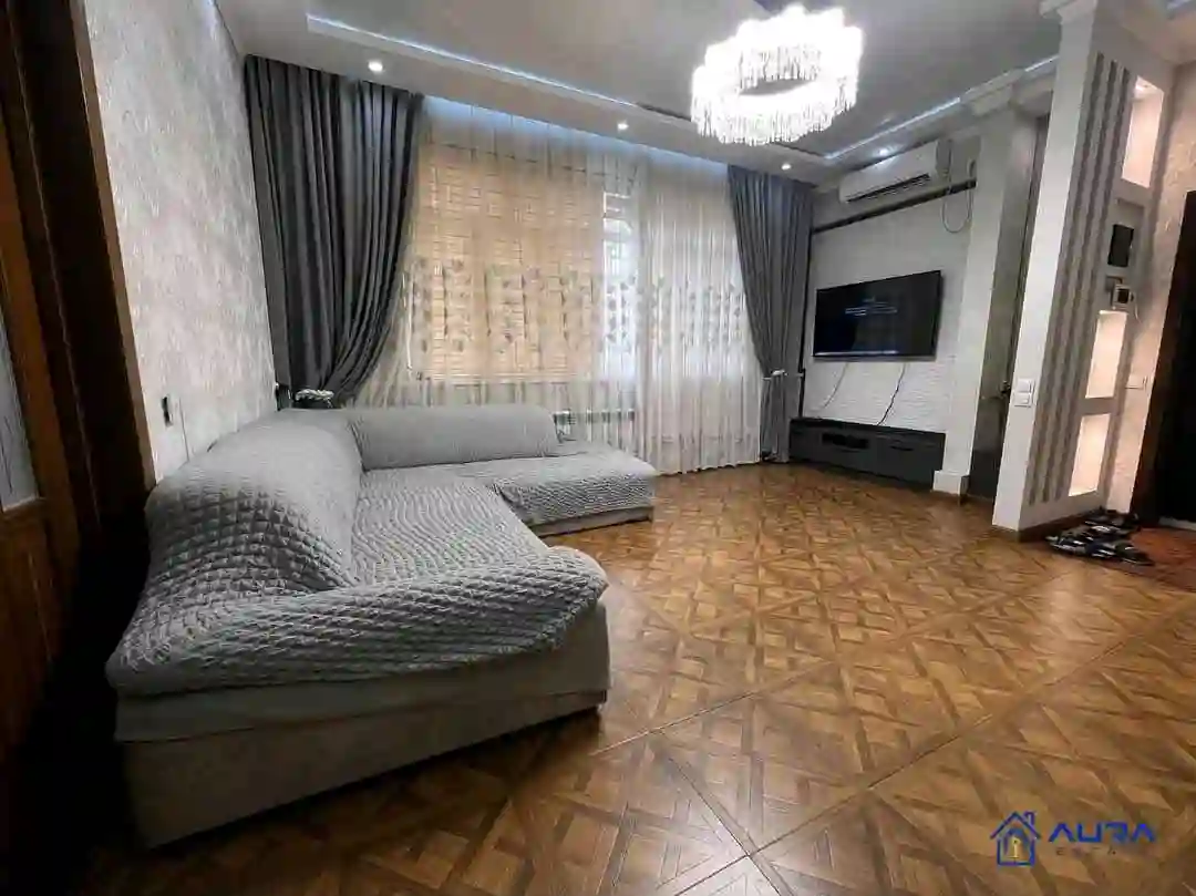 2-к квартира, 5 этаж, 64 м², Сино