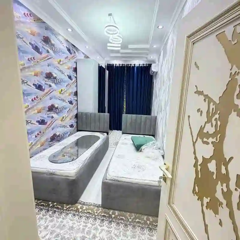3-к квартира, 14 этаж, 100 м², И Сомони, Грандотел