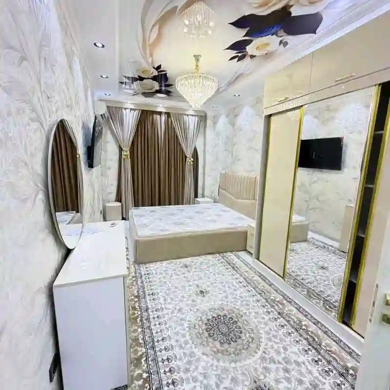 3-к квартира, 14 этаж, 100 м², И Сомони, Грандотел