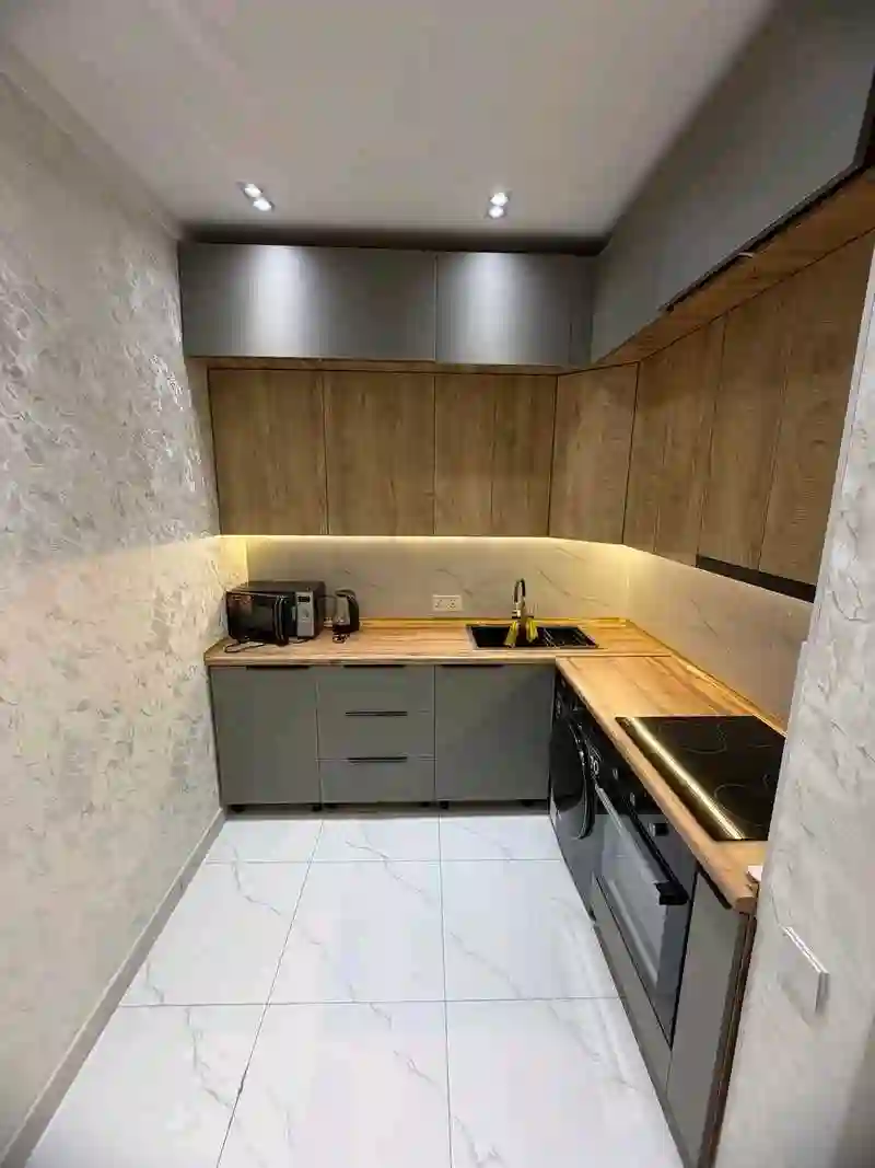 2-к квартира, 11 этаж, 60 м², 33 мкр