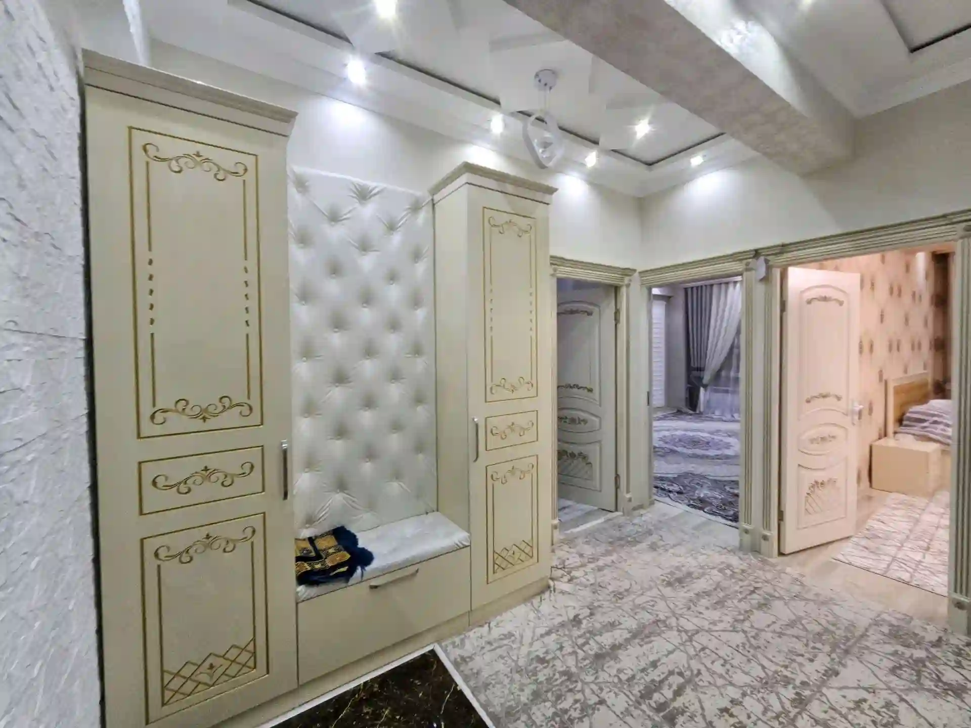 2-к квартира, 10 этаж, 65 м², шохмансур