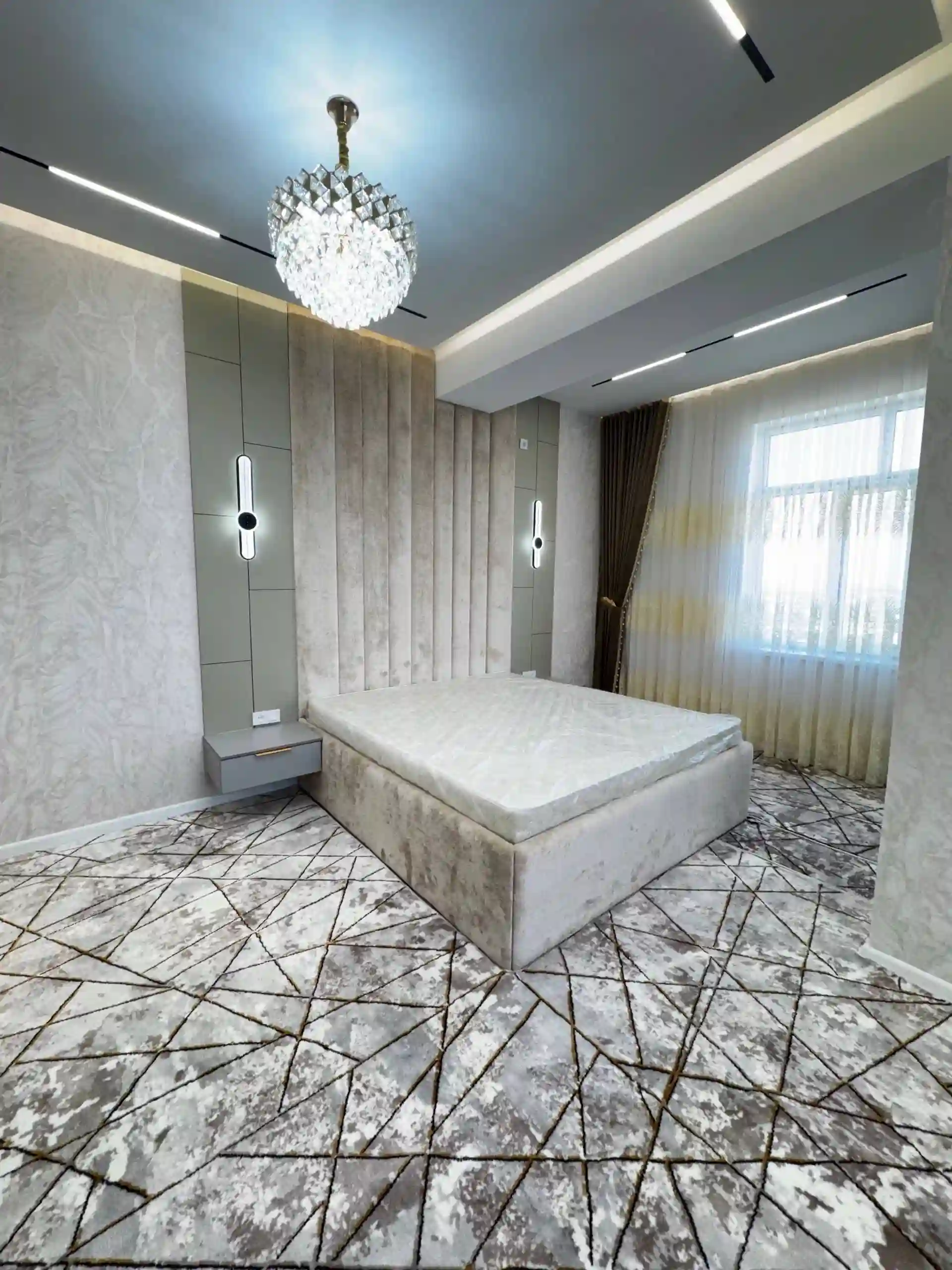 3-к квартира, 12 этаж, 102 м², Фирдавси