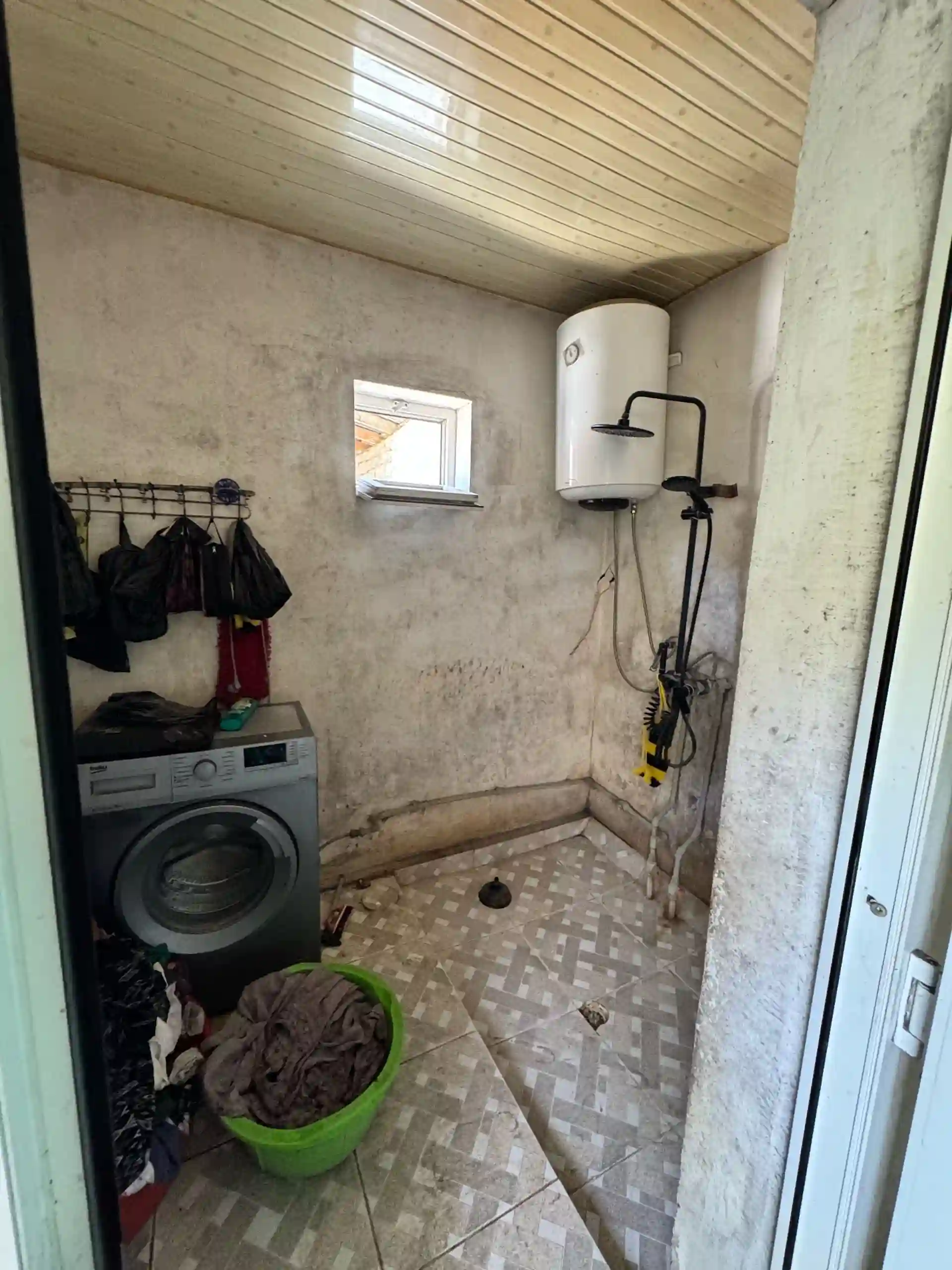 1 этажный, 4-комн. дом, 236 м², 5 соток, Сино Балх