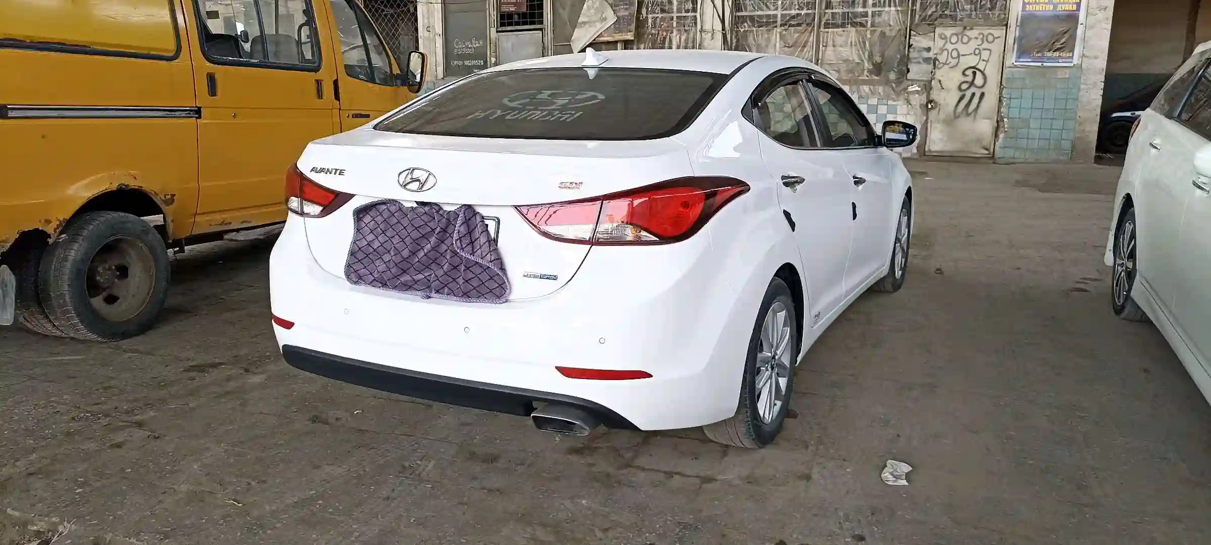 Hyundai Avante 2015