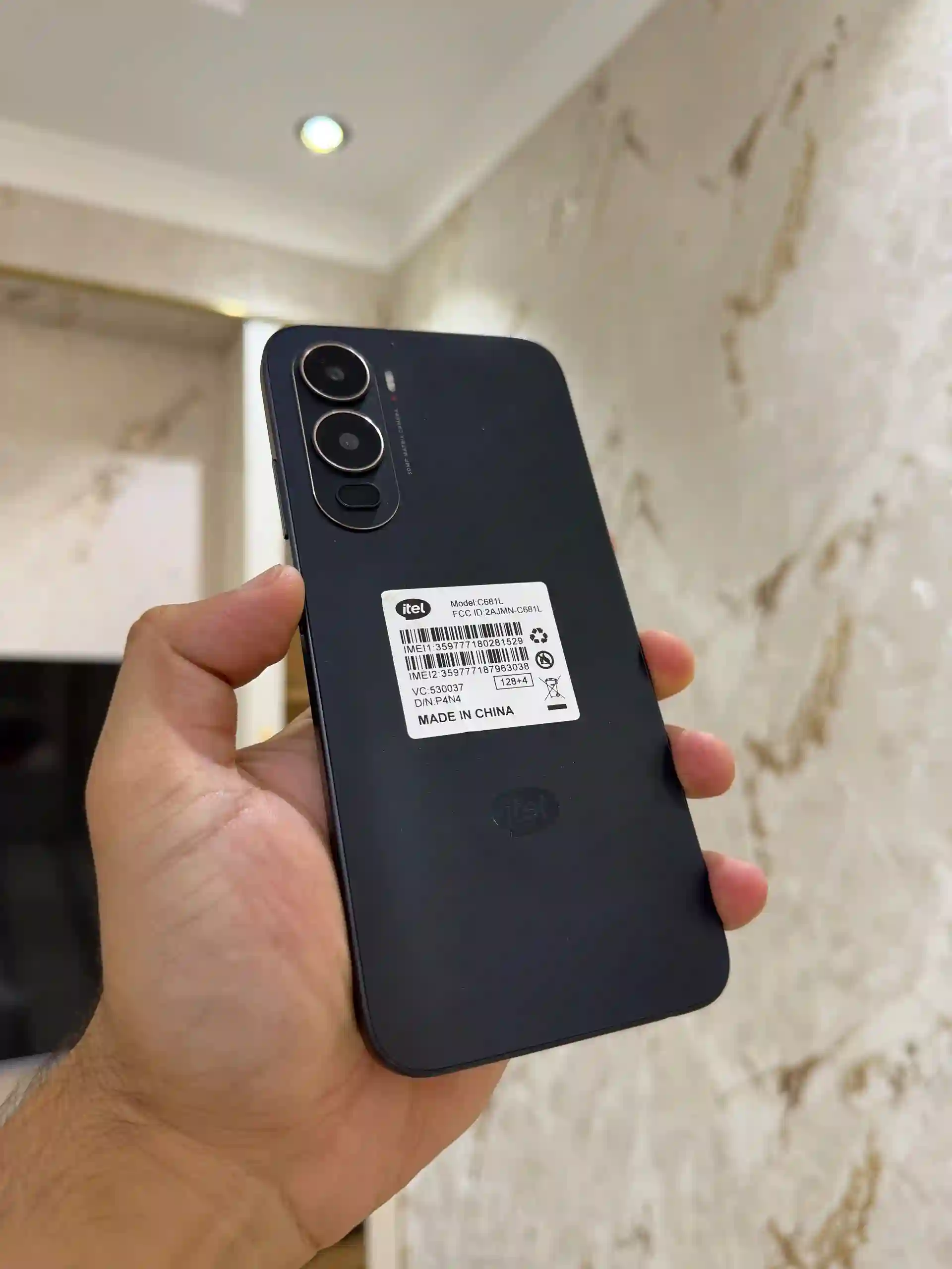 iTel city 200 4+4/128GB 