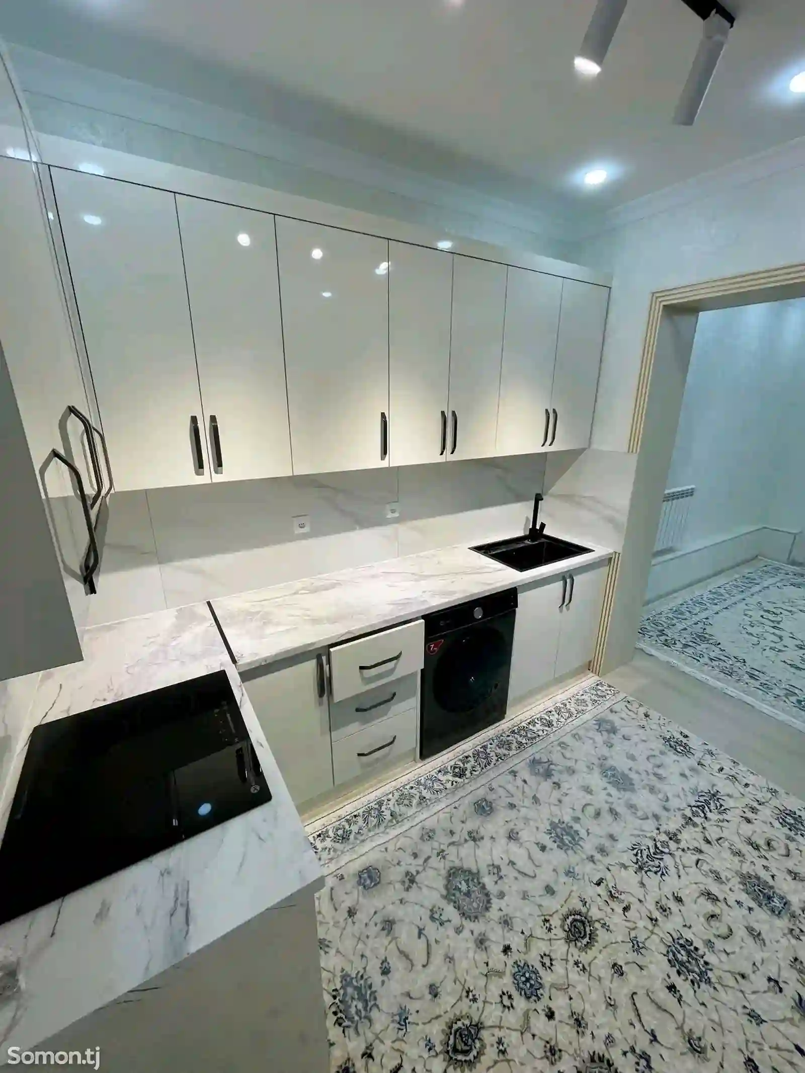 3-к квартира, 4 этаж, 72 м², 103 мкр