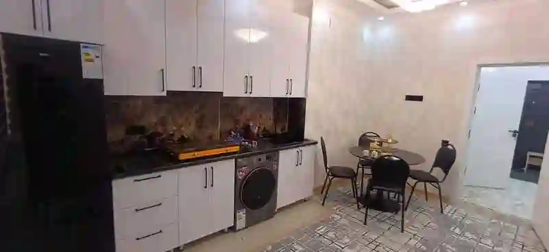 2-к квартира, 10 этаж, 83 м², Голубой Экран