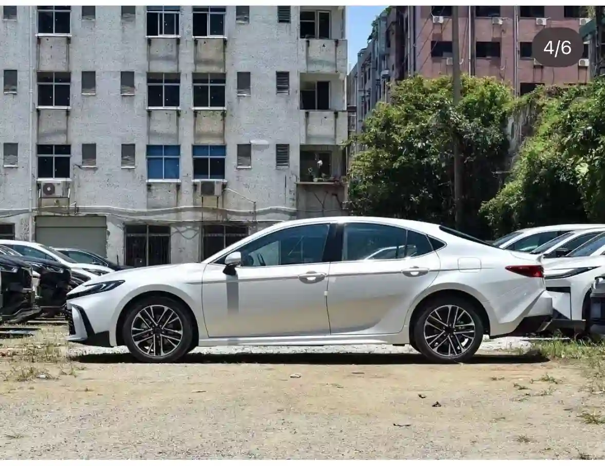 Toyota Camry 2026
